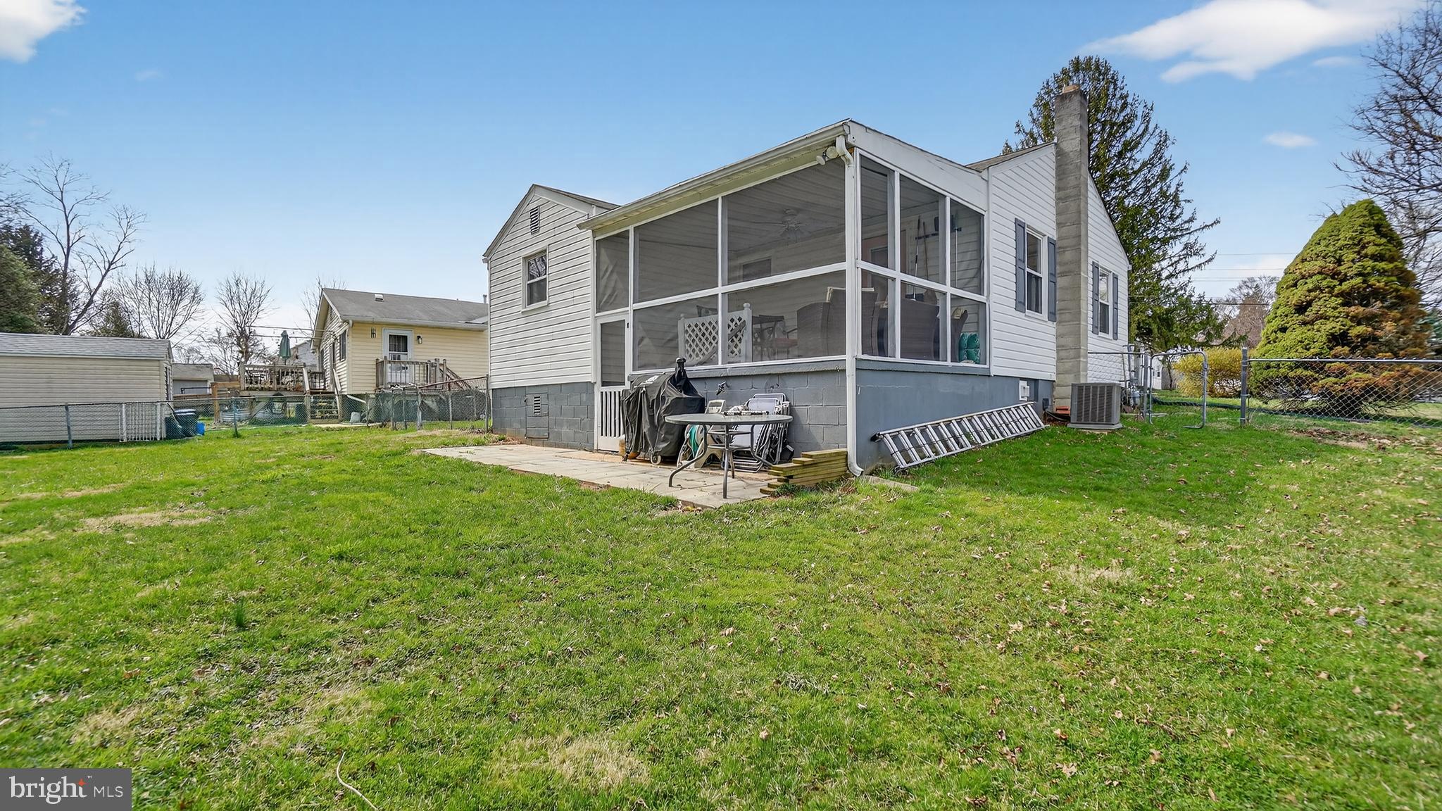 PARK HILL MANOR - Residential