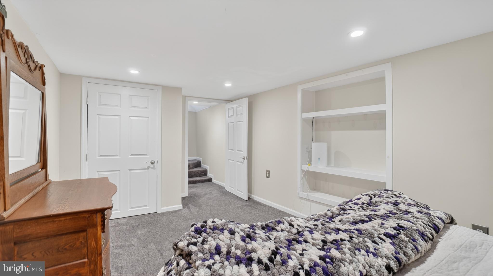 PARK HILL MANOR - Residential