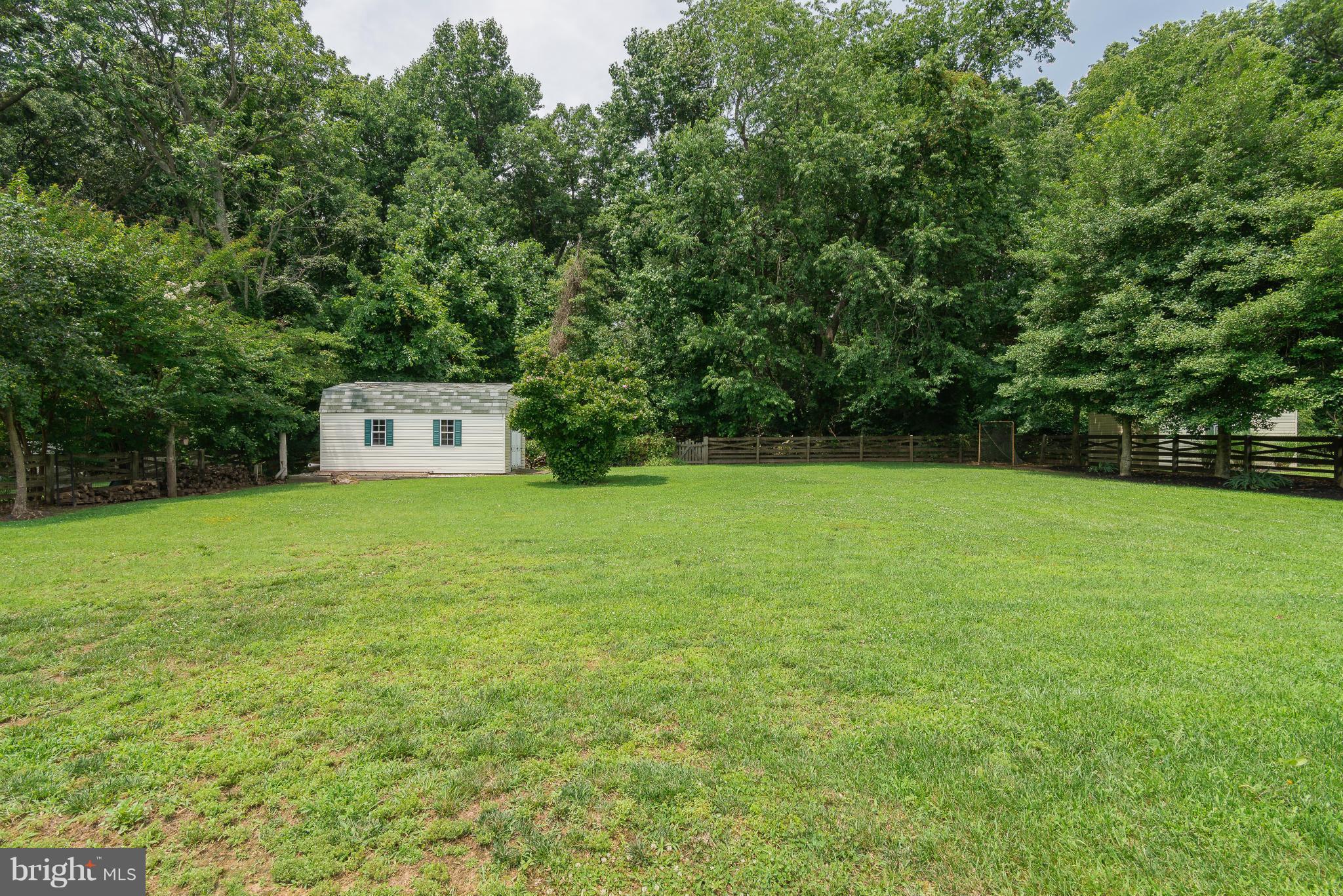 GREENHILL MANOR - Residential