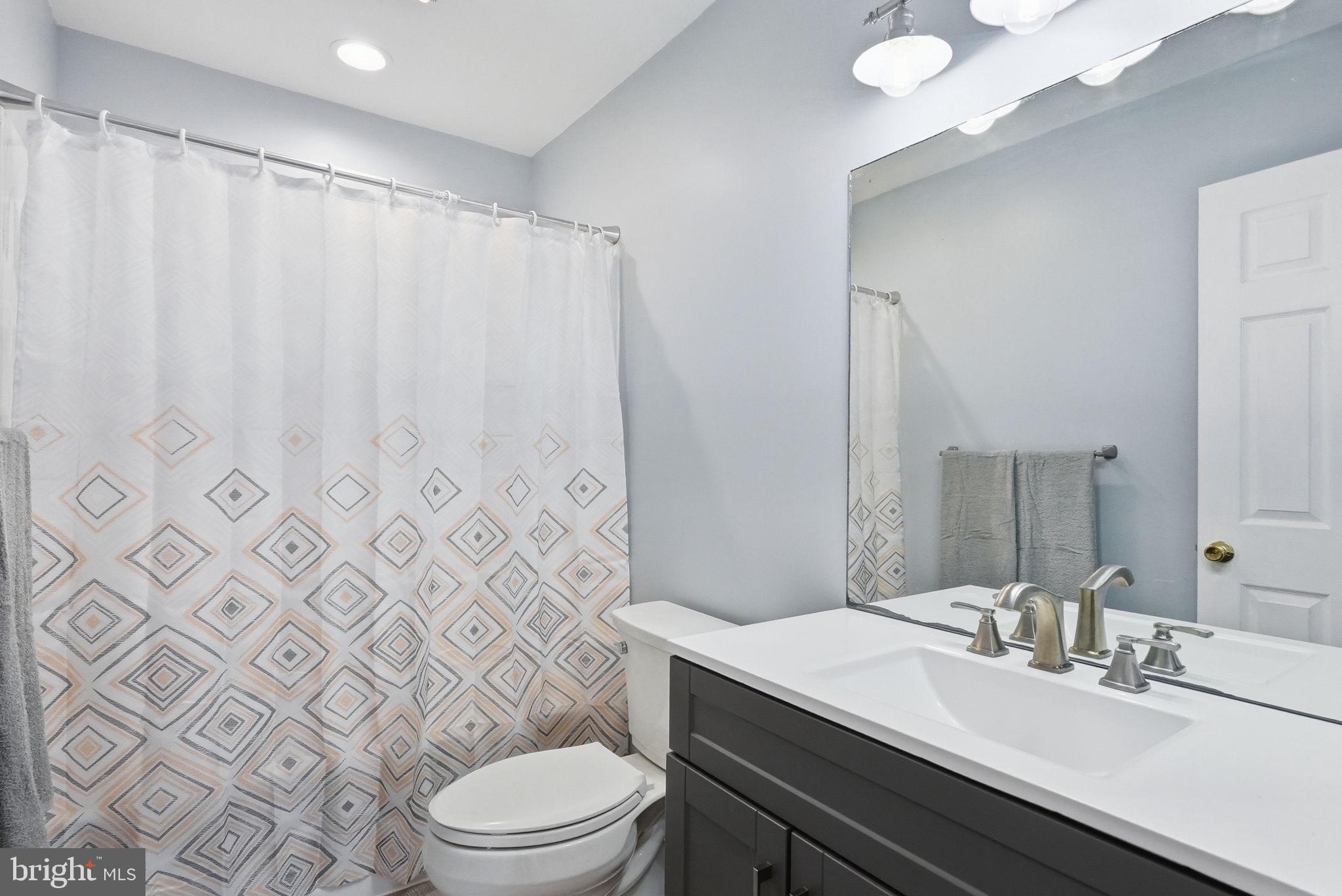 RIDGEVIEW - Residential