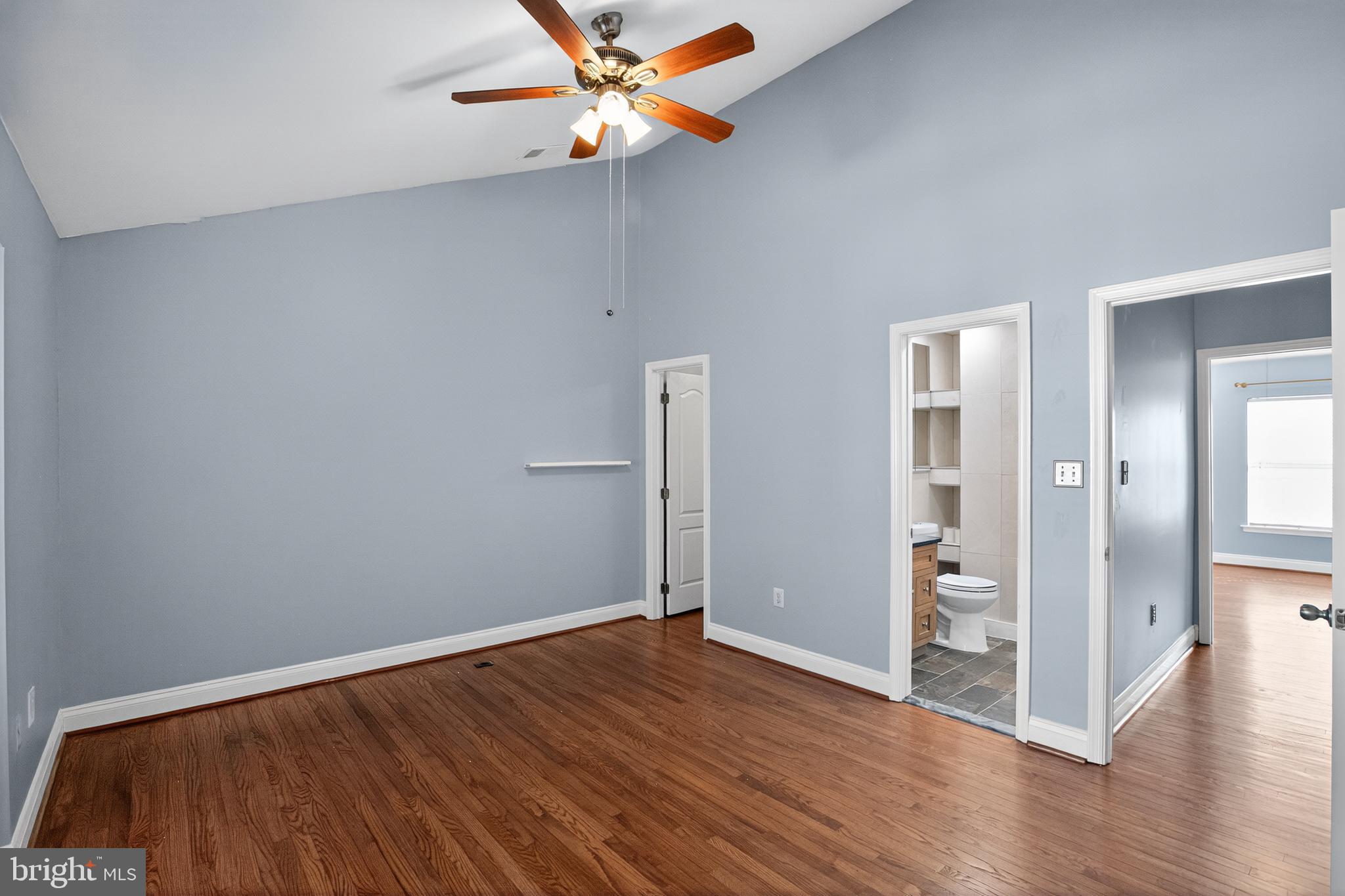 TOWNES AT CAMERON PARKE - Residential