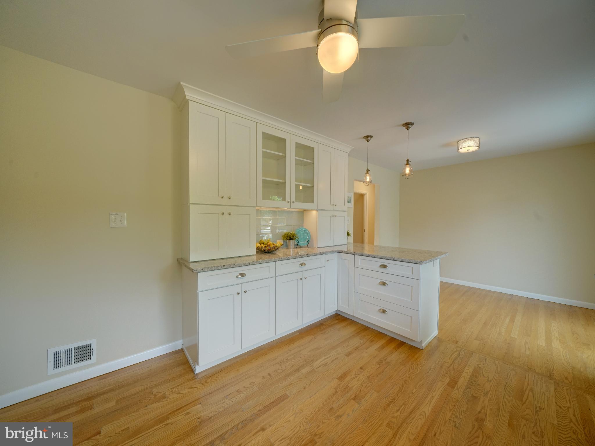 HAMMOND VILLAGE - Residential