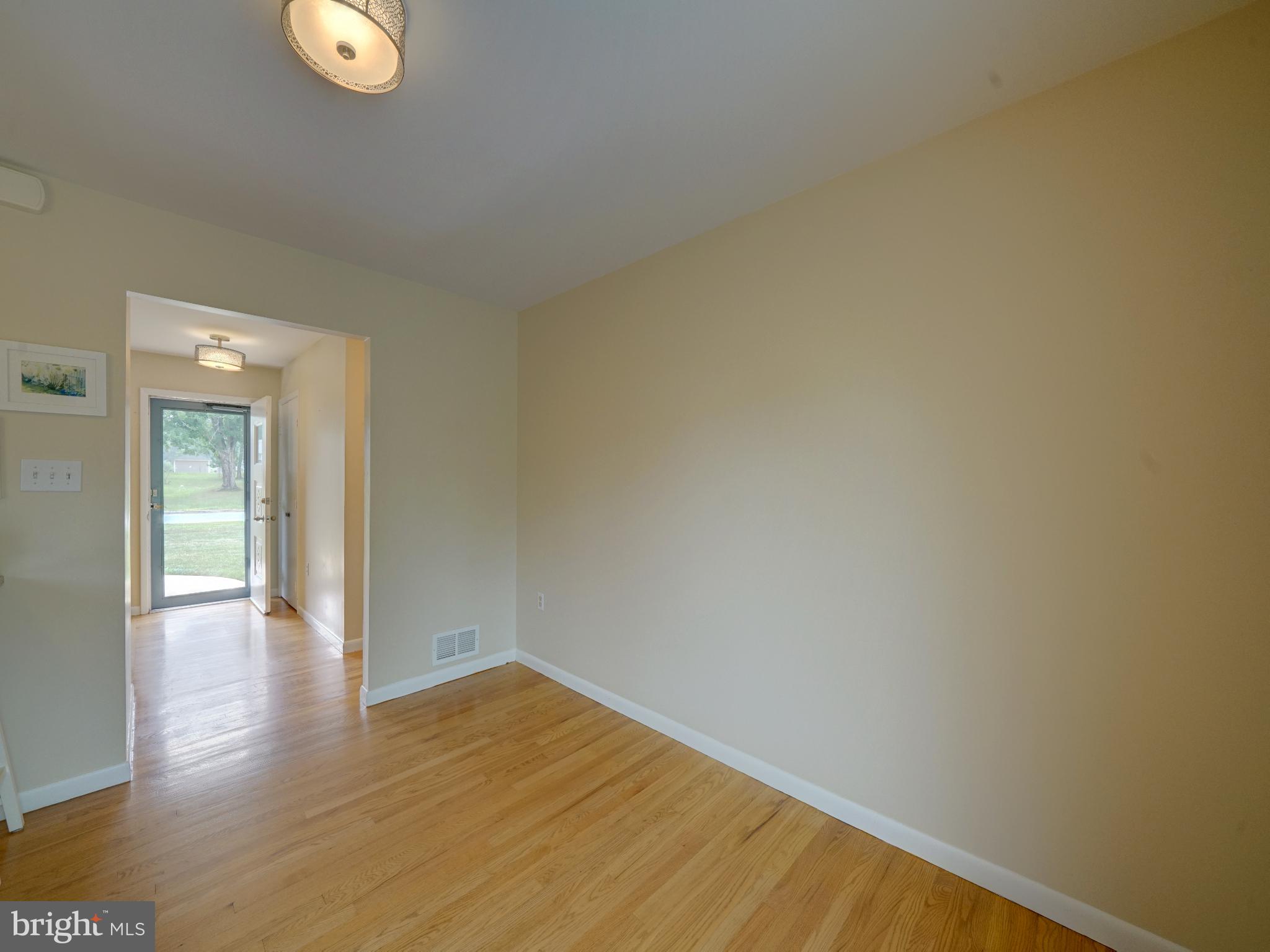 HAMMOND VILLAGE - Residential