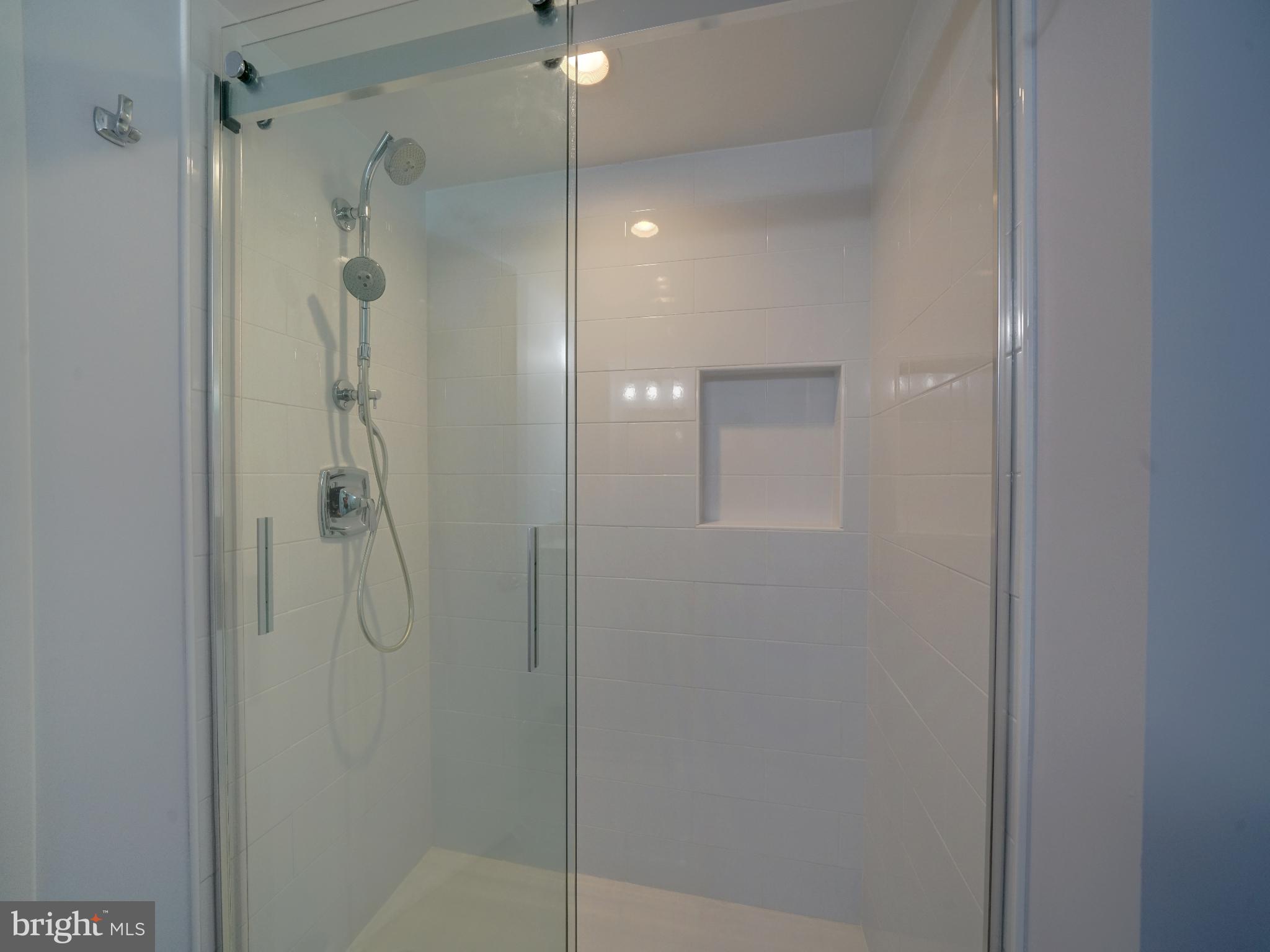 HAMMOND VILLAGE - Residential