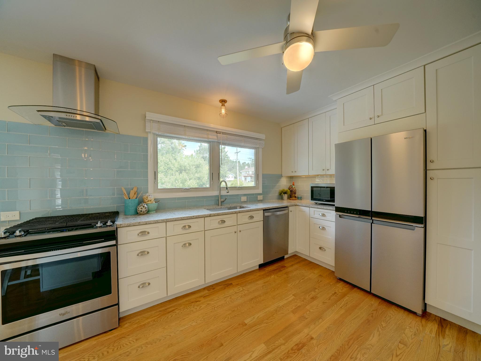 HAMMOND VILLAGE - Residential