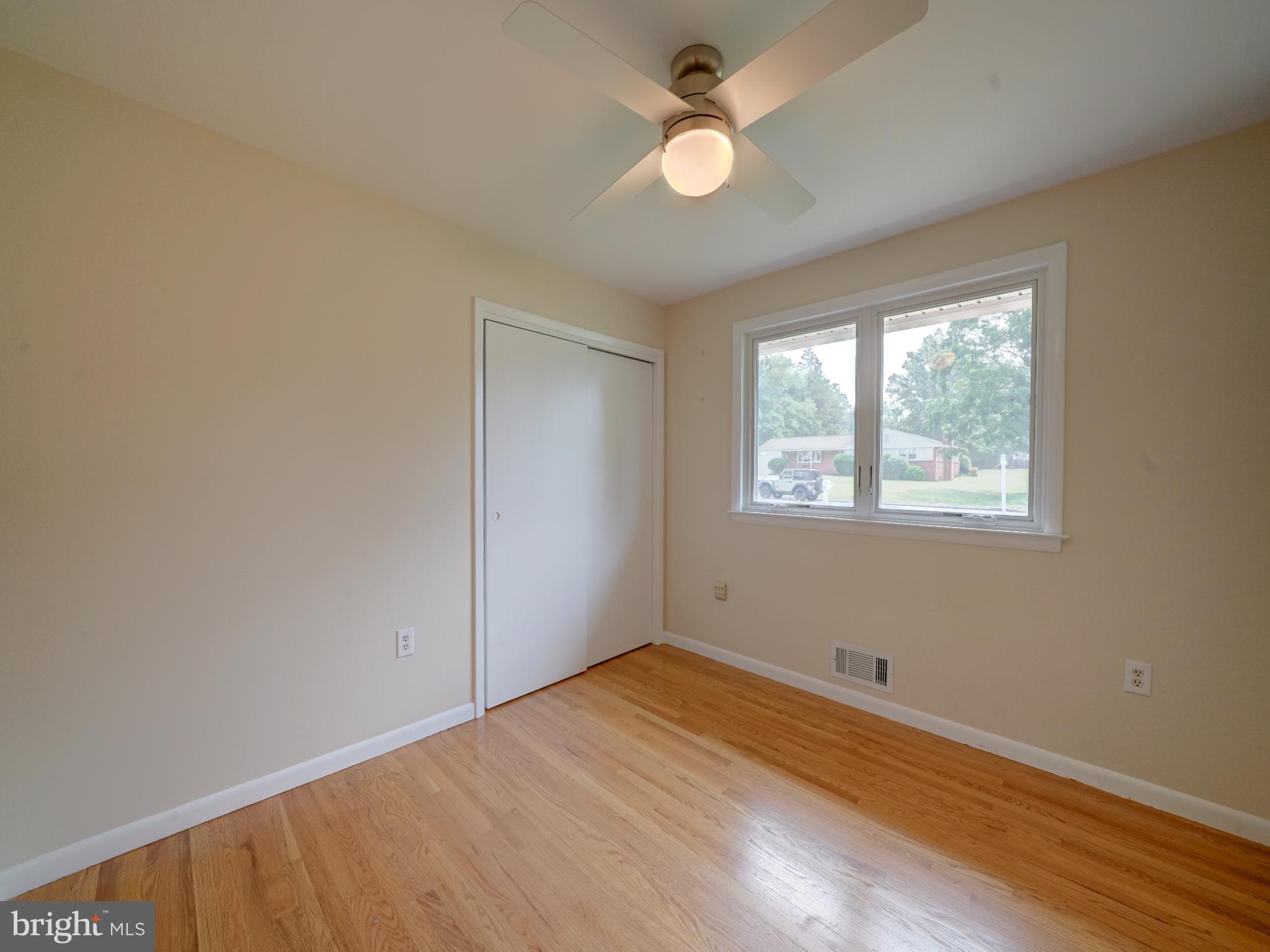 HAMMOND VILLAGE - Residential