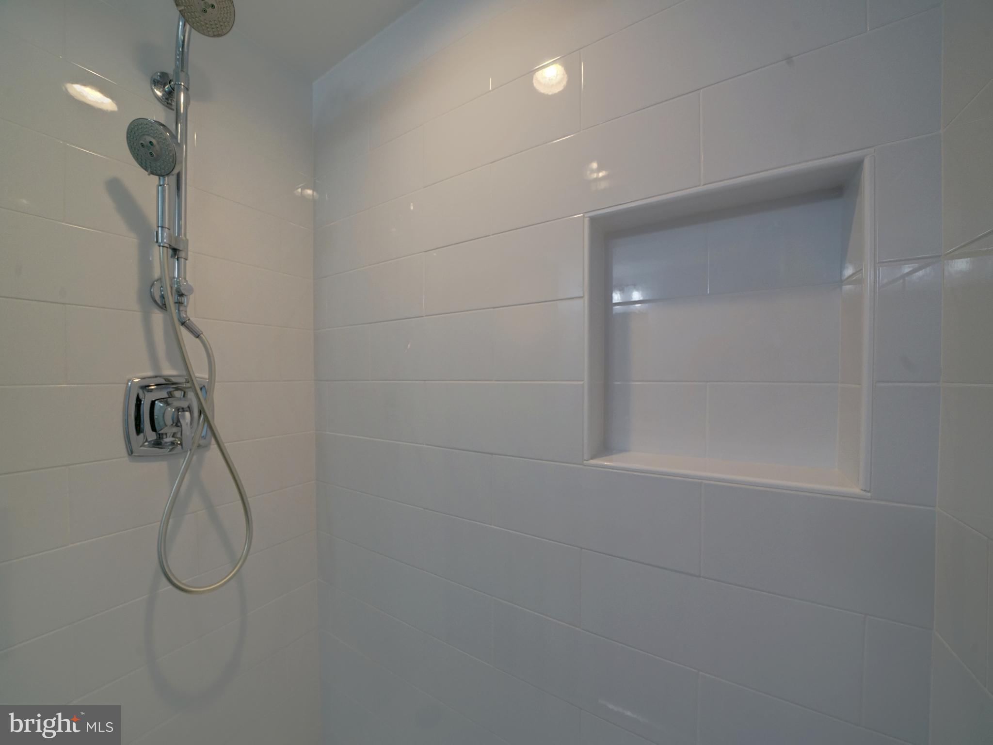 HAMMOND VILLAGE - Residential