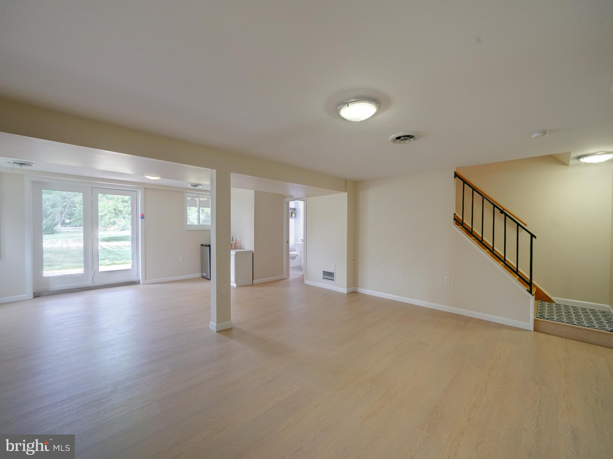 HAMMOND VILLAGE - Residential