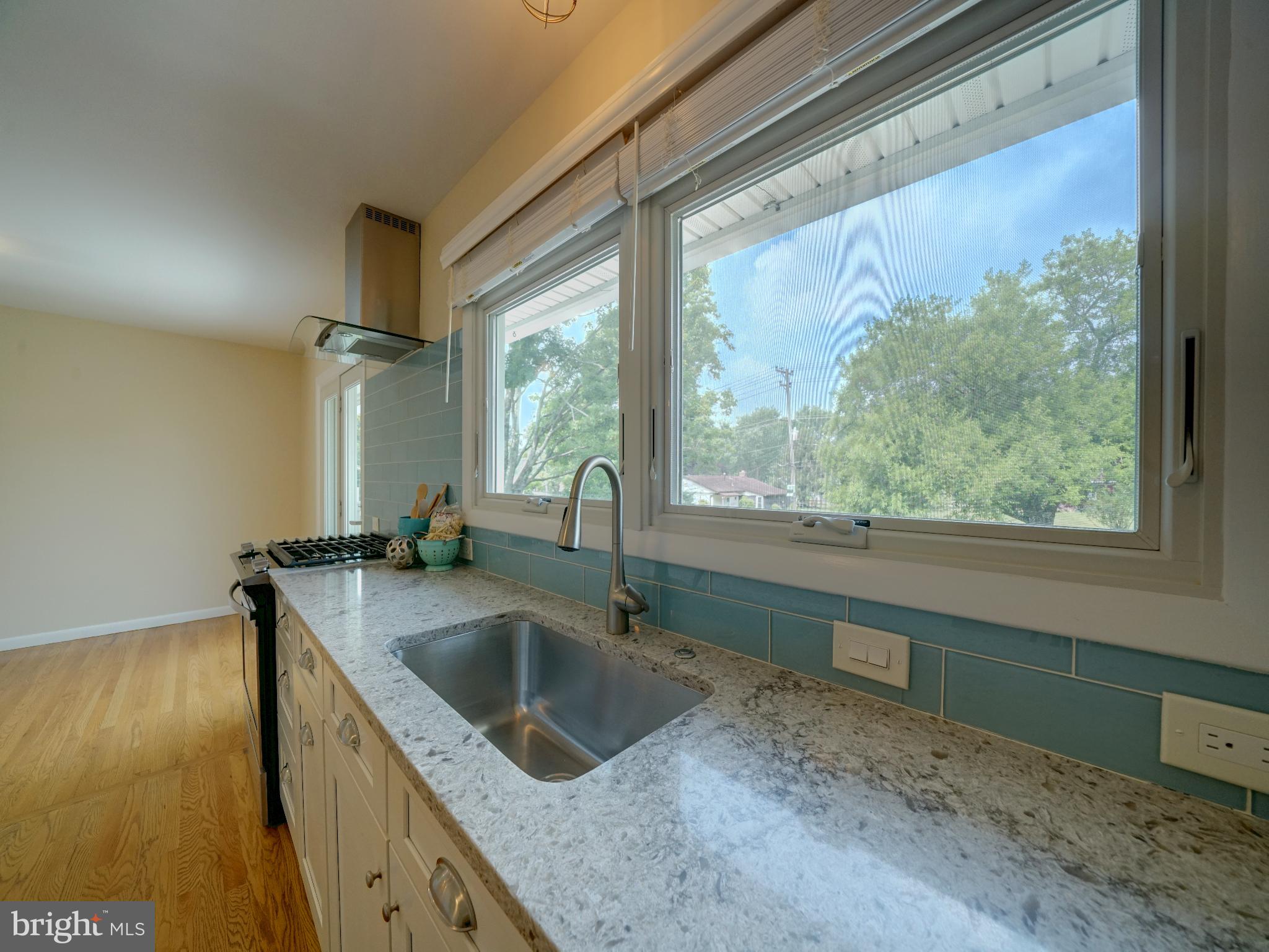 HAMMOND VILLAGE - Residential