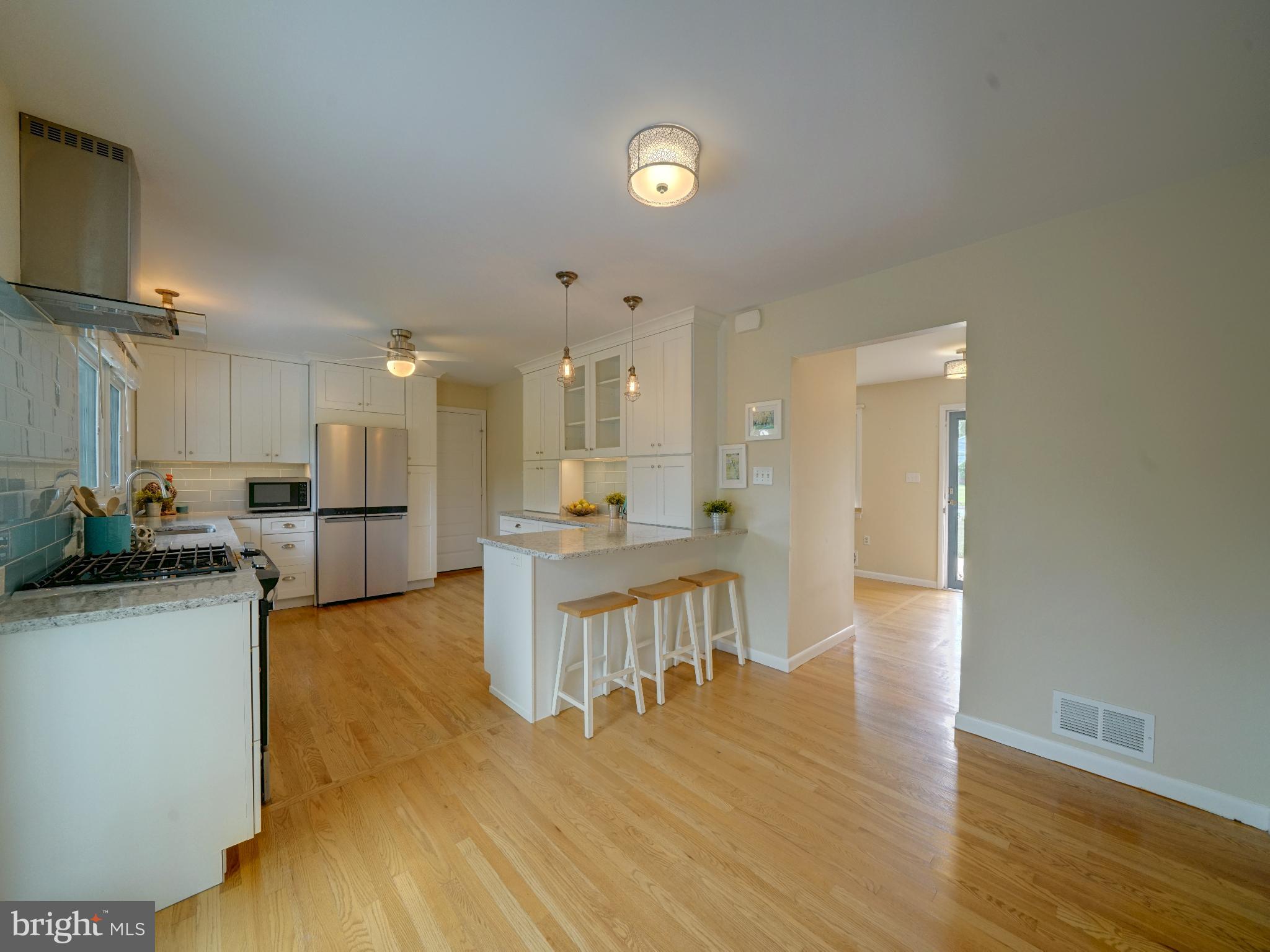 HAMMOND VILLAGE - Residential