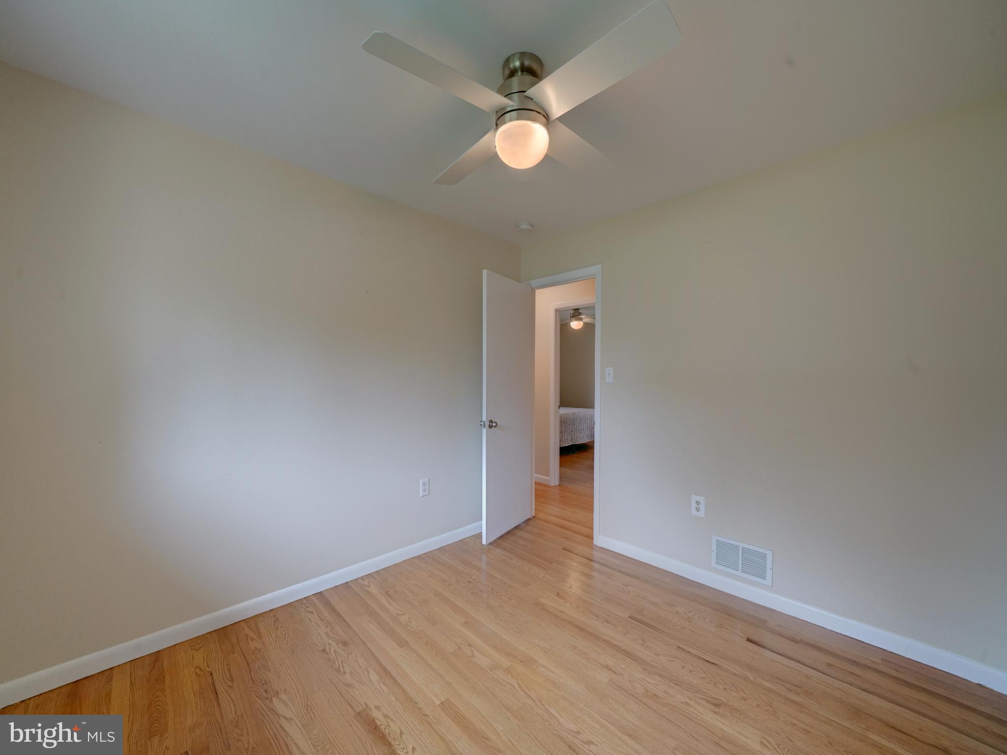 HAMMOND VILLAGE - Residential