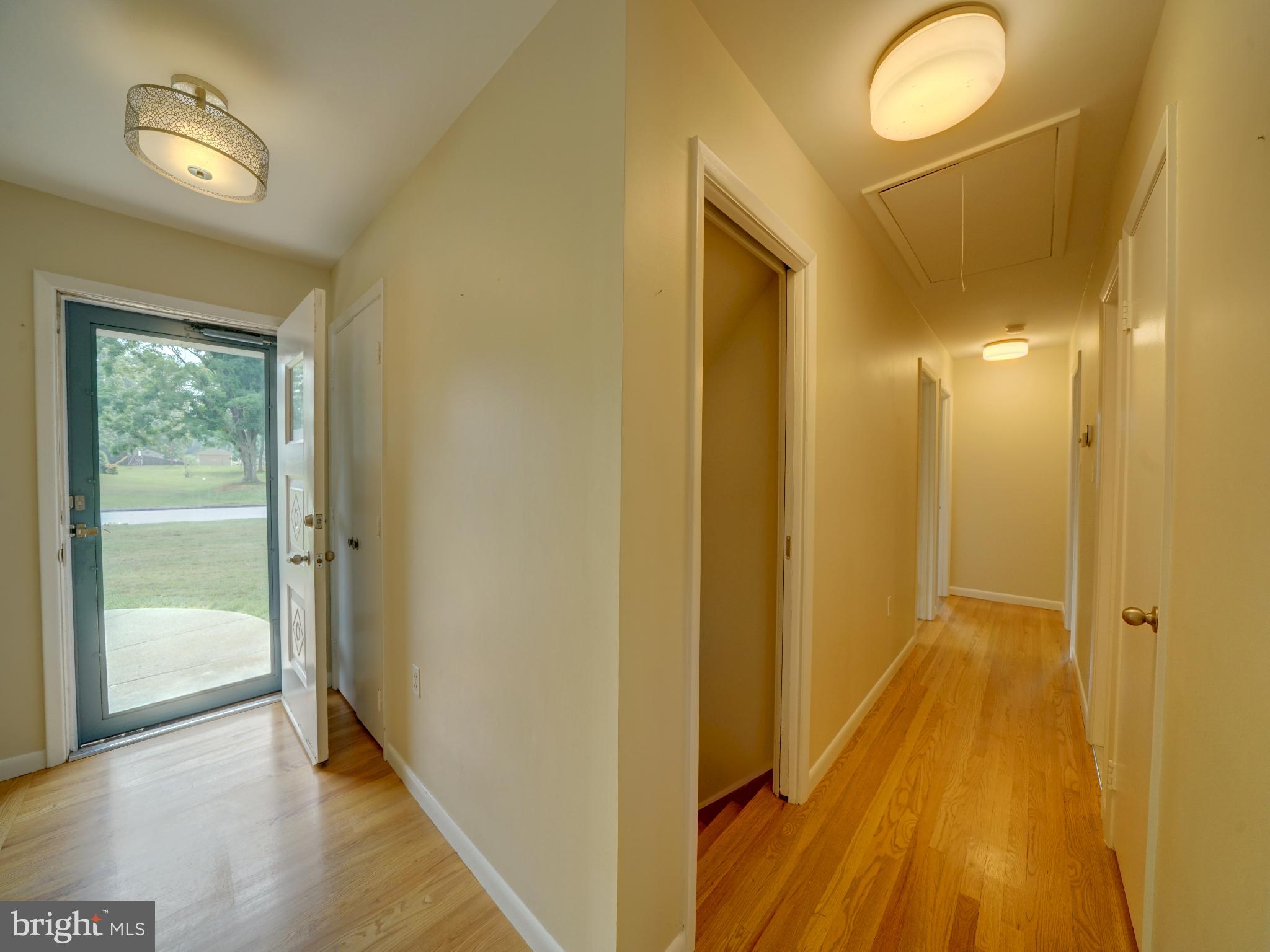 HAMMOND VILLAGE - Residential