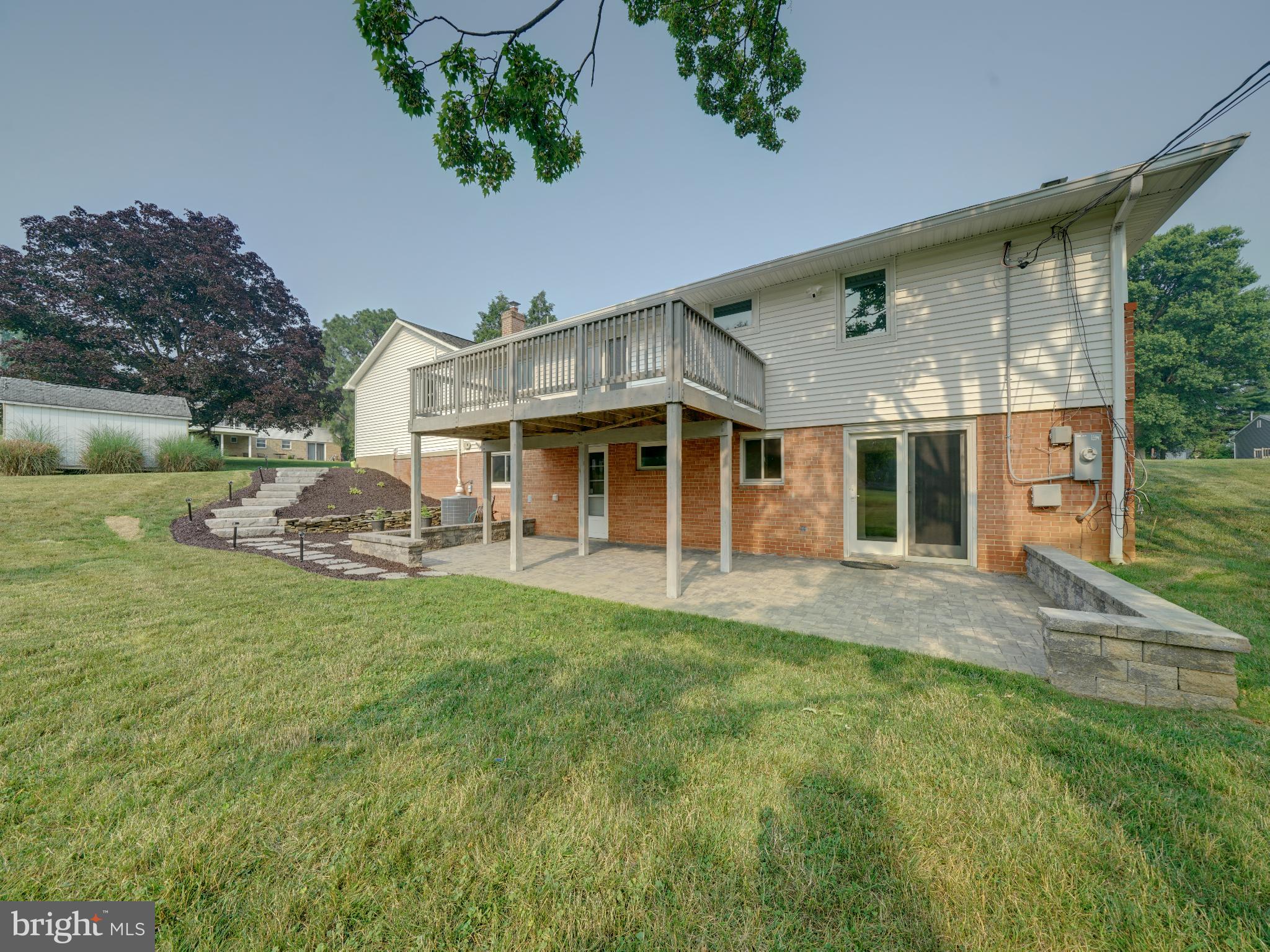 HAMMOND VILLAGE - Residential