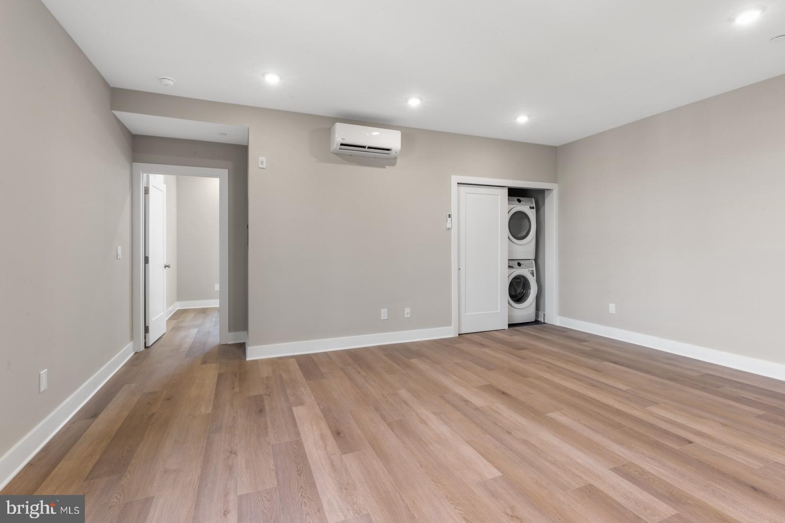 ROXBOROUGH - Residential Lease