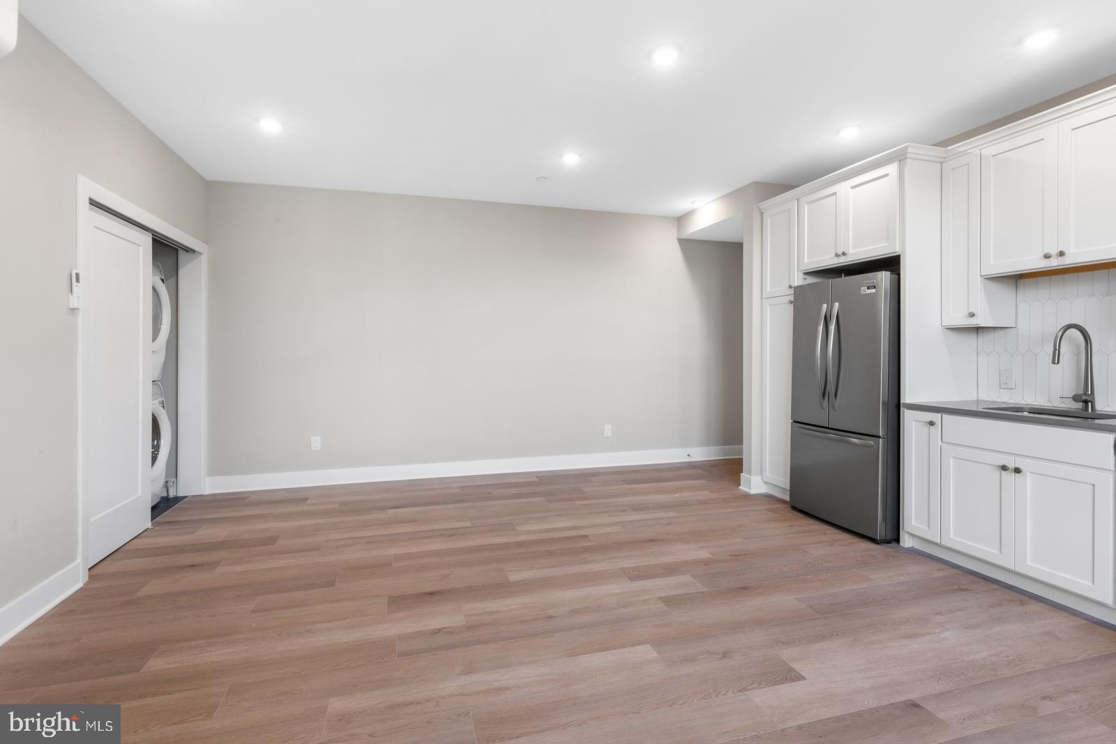 ROXBOROUGH - Residential Lease