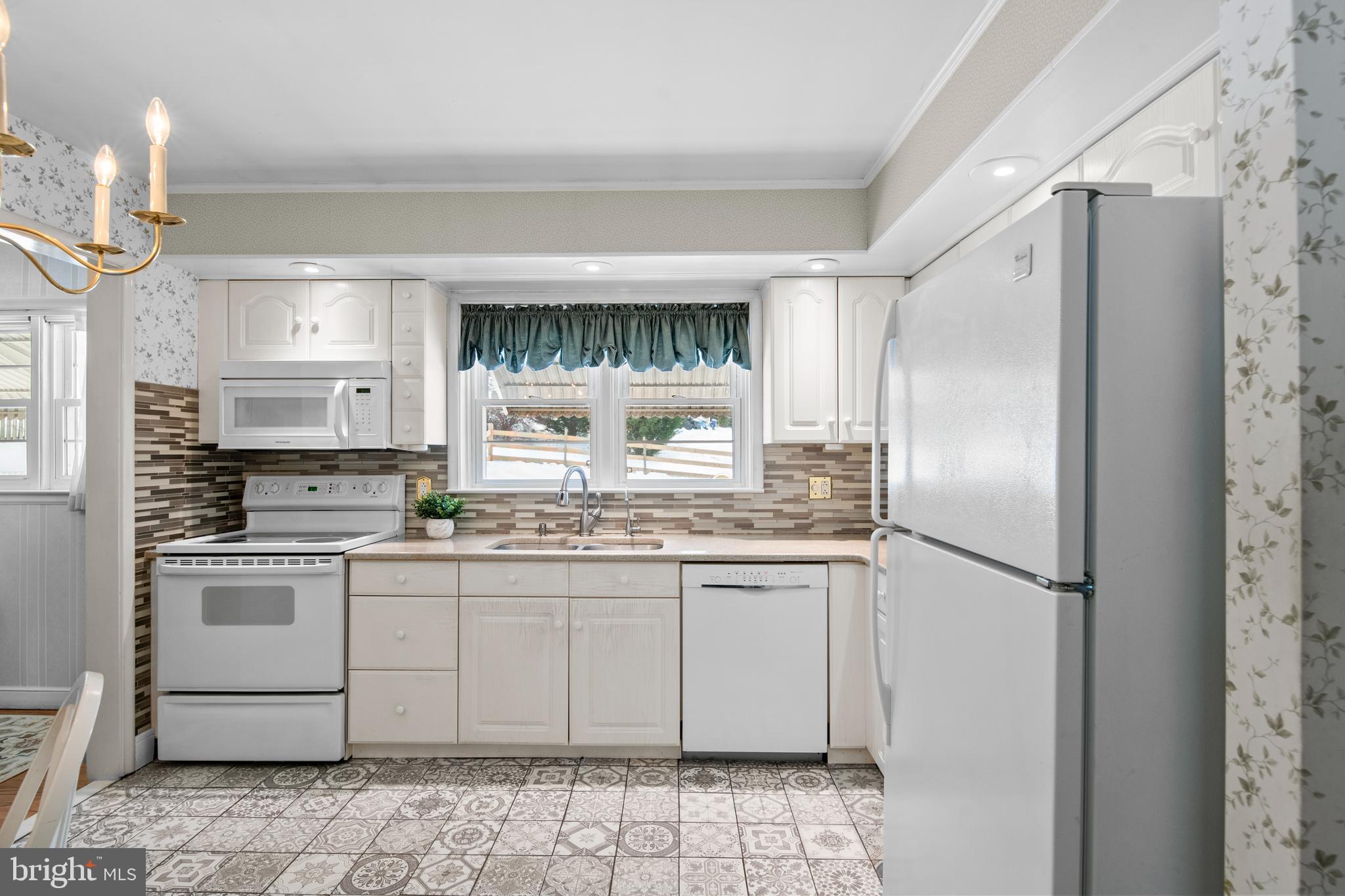 WHITFIELD - Residential