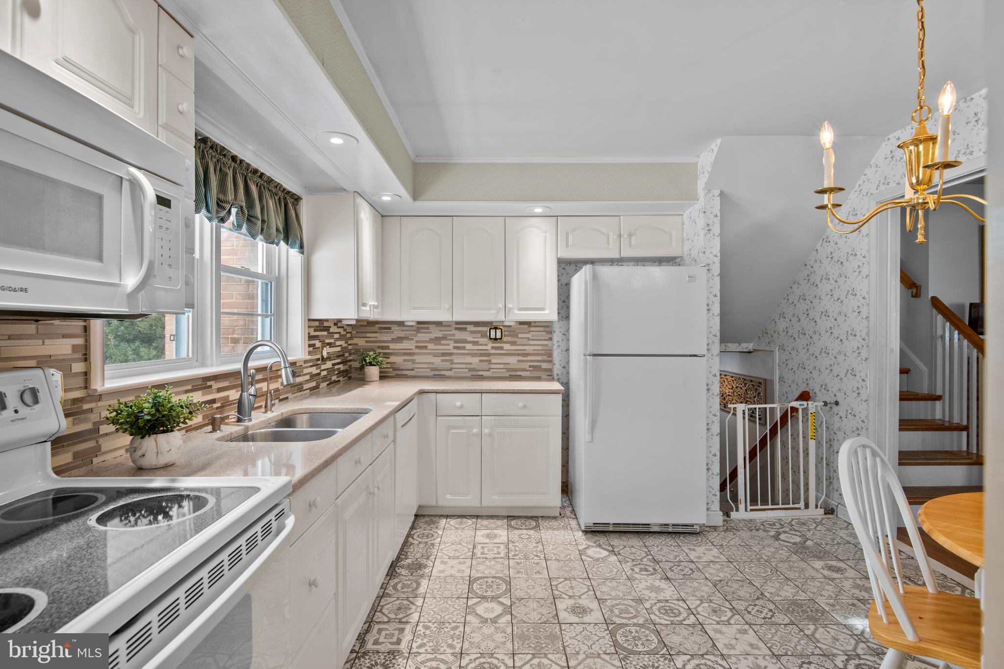 WHITFIELD - Residential