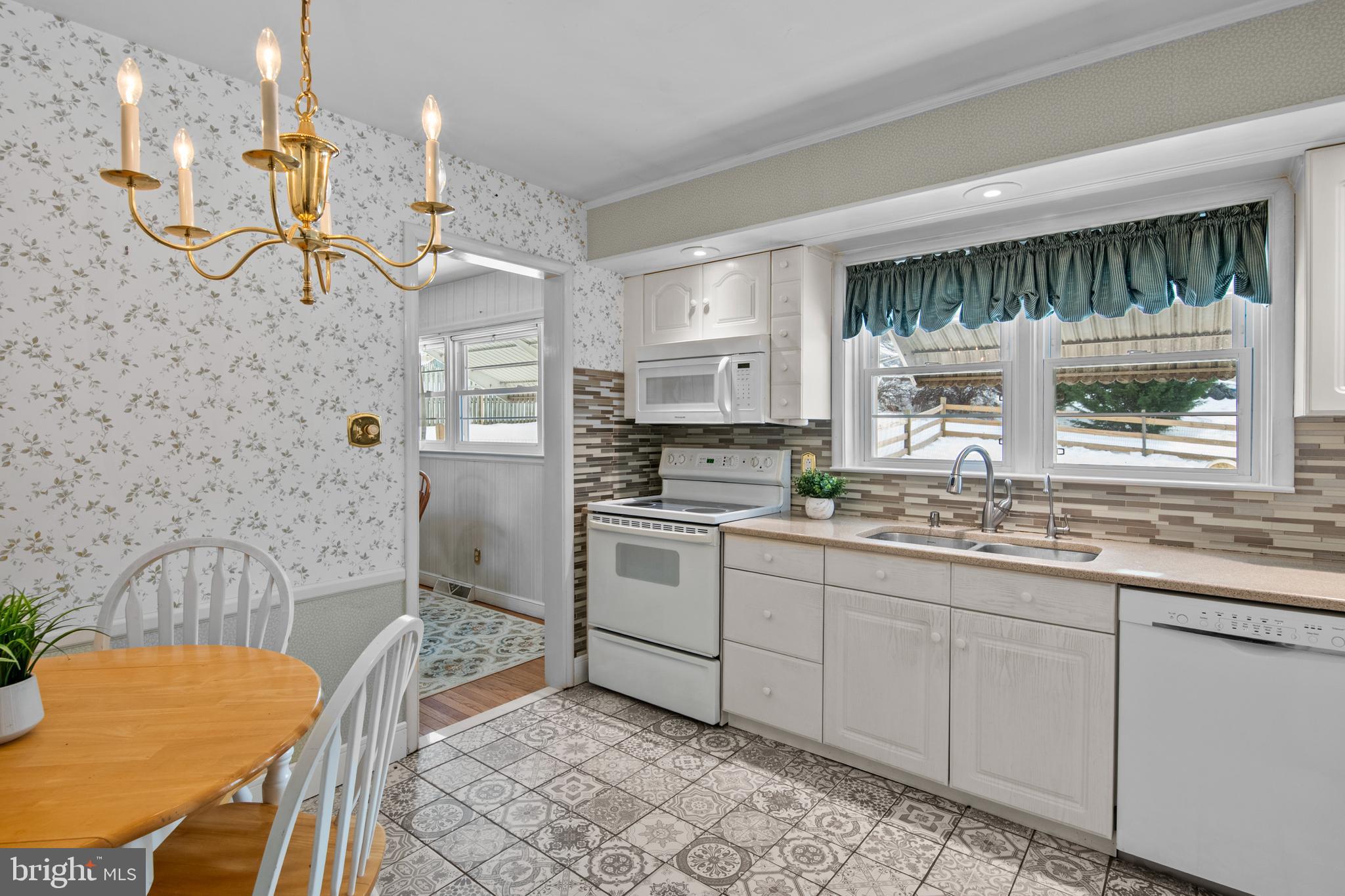 WHITFIELD - Residential