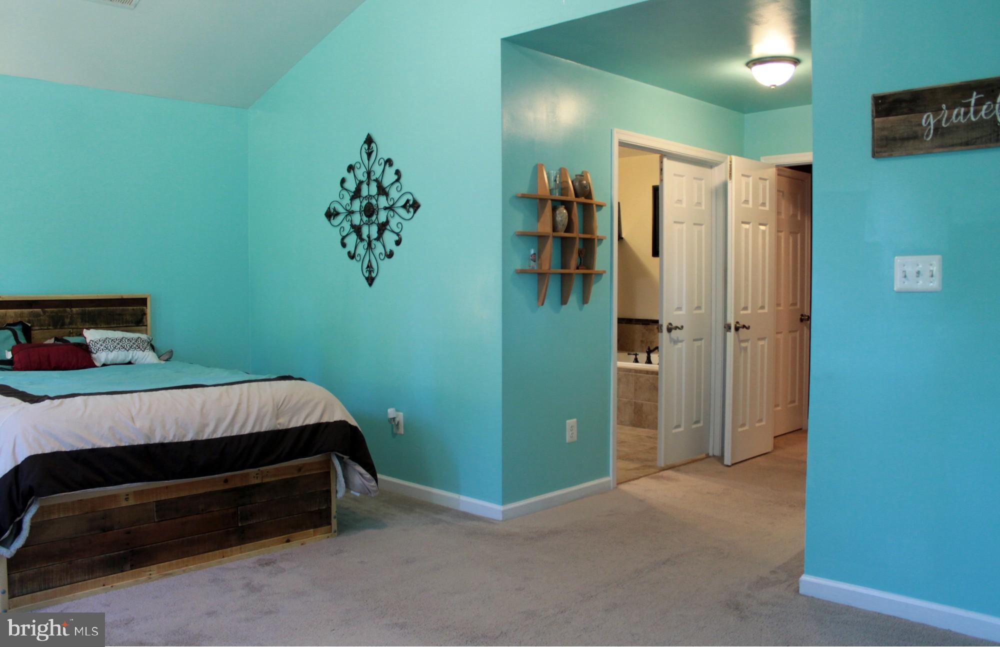 PARK OVERLOOK TOWNHOMES - Residential