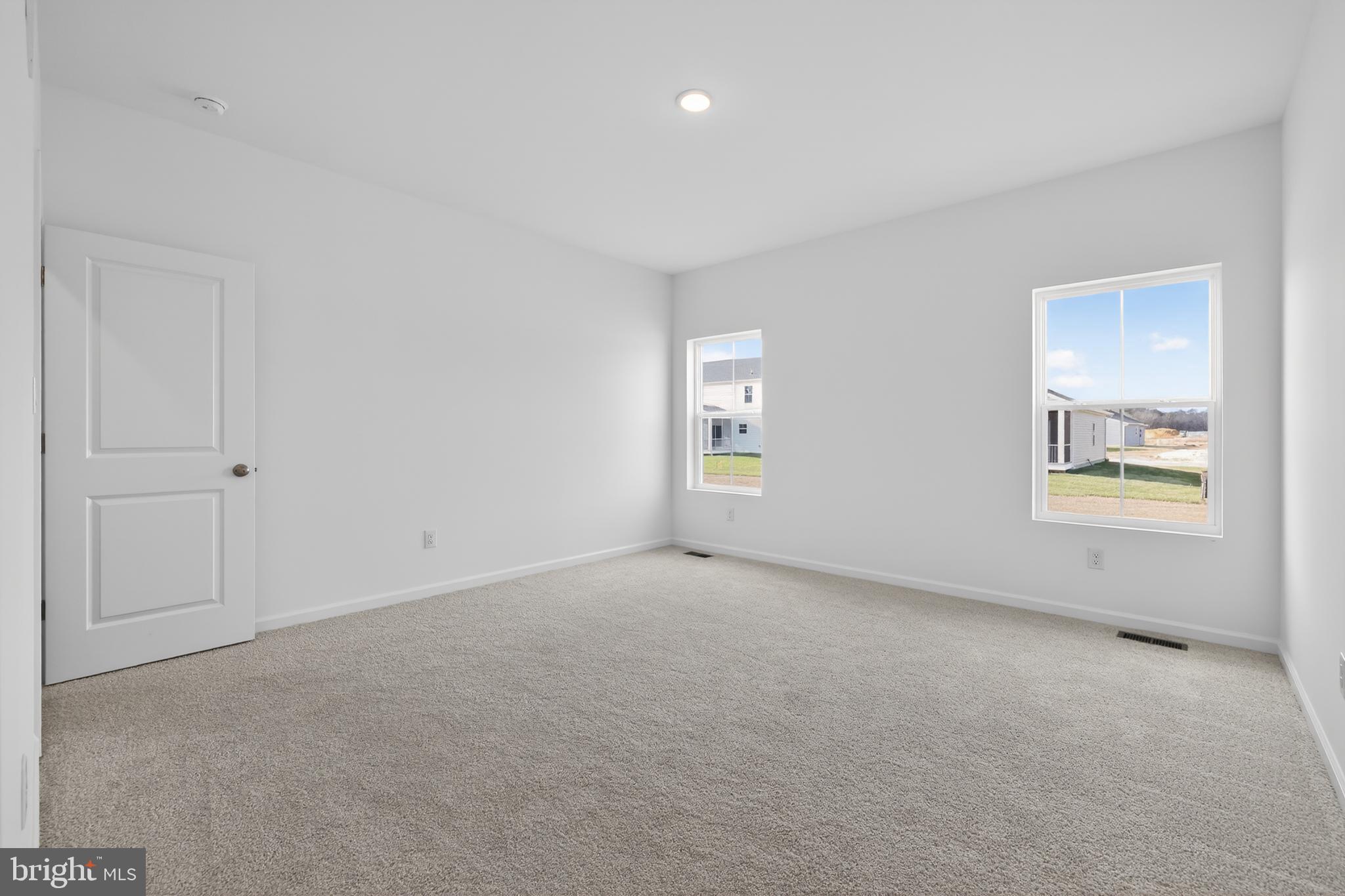 CAPTAINS WAY - Residential