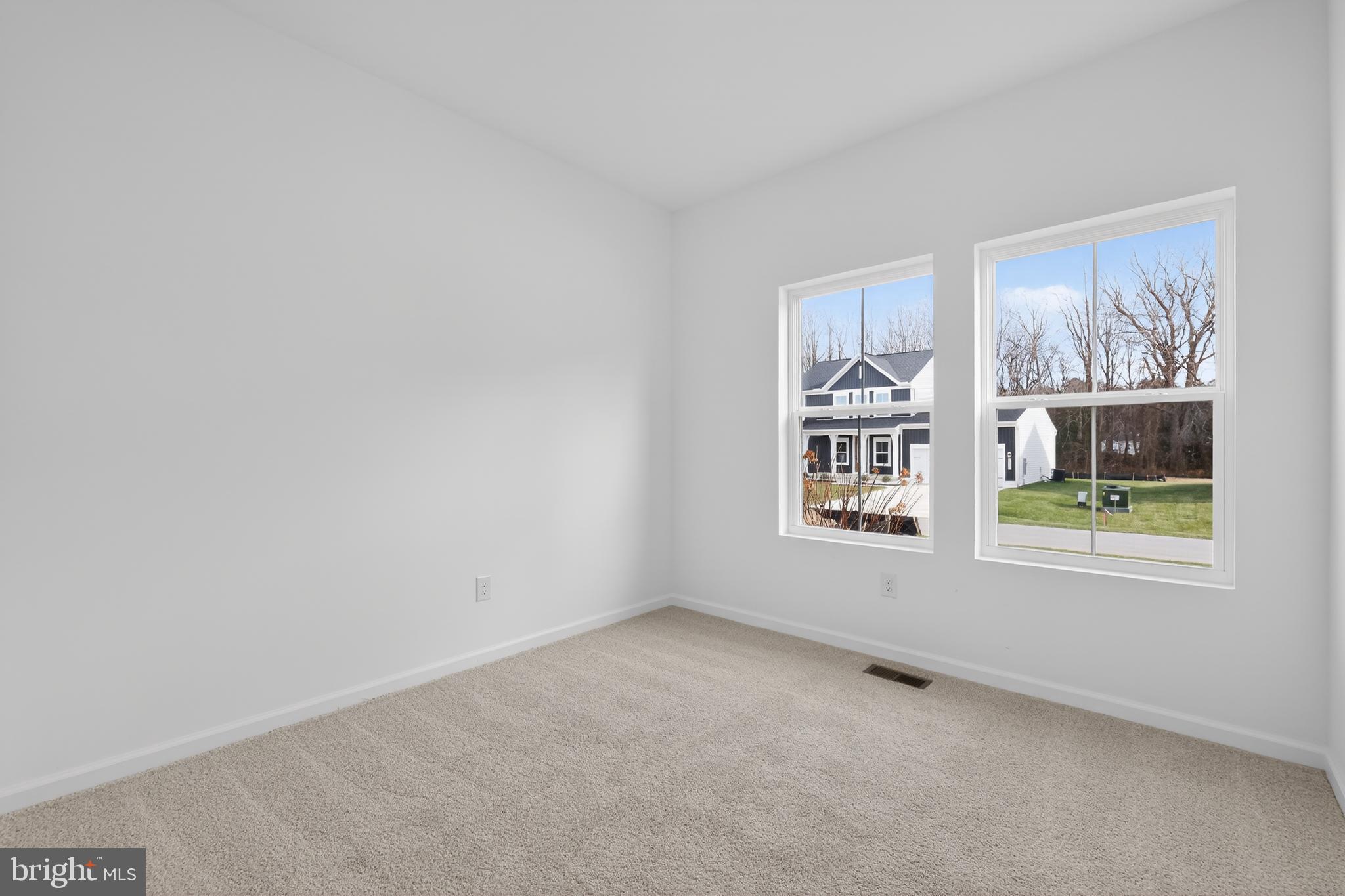 CAPTAINS WAY - Residential