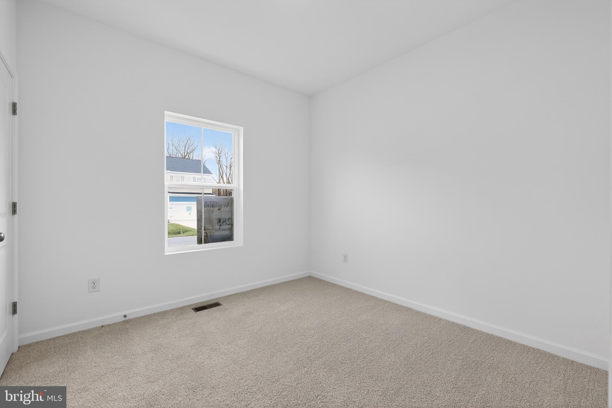 CAPTAINS WAY - Residential