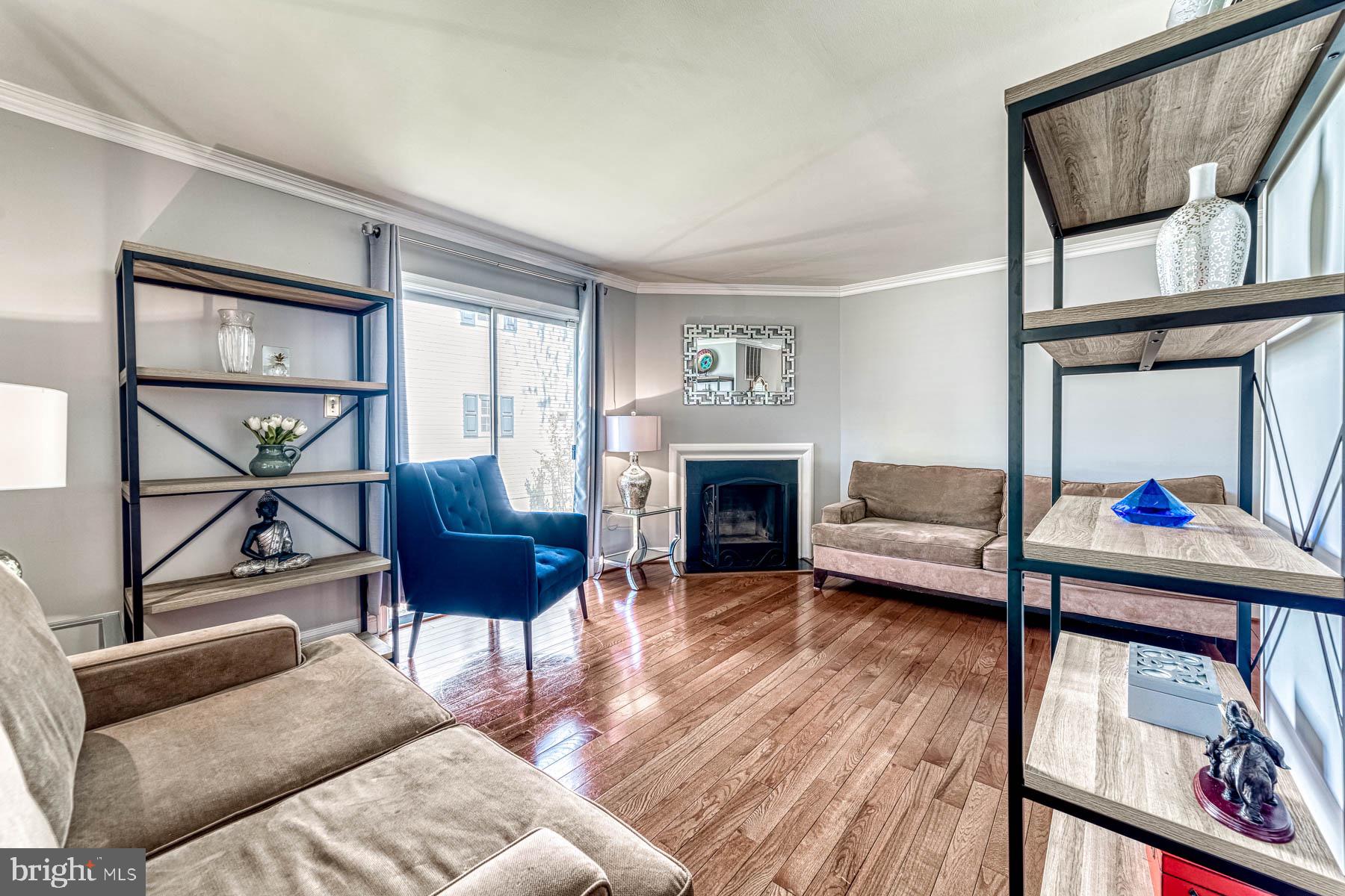 LAKE RIDGE - Residential