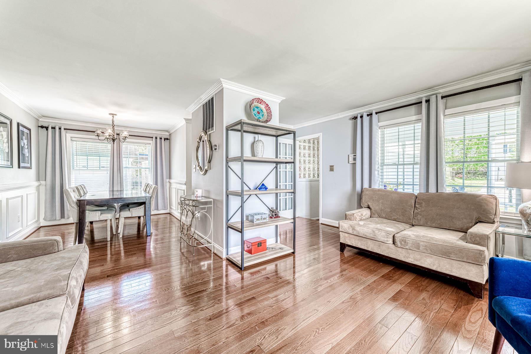 LAKE RIDGE - Residential