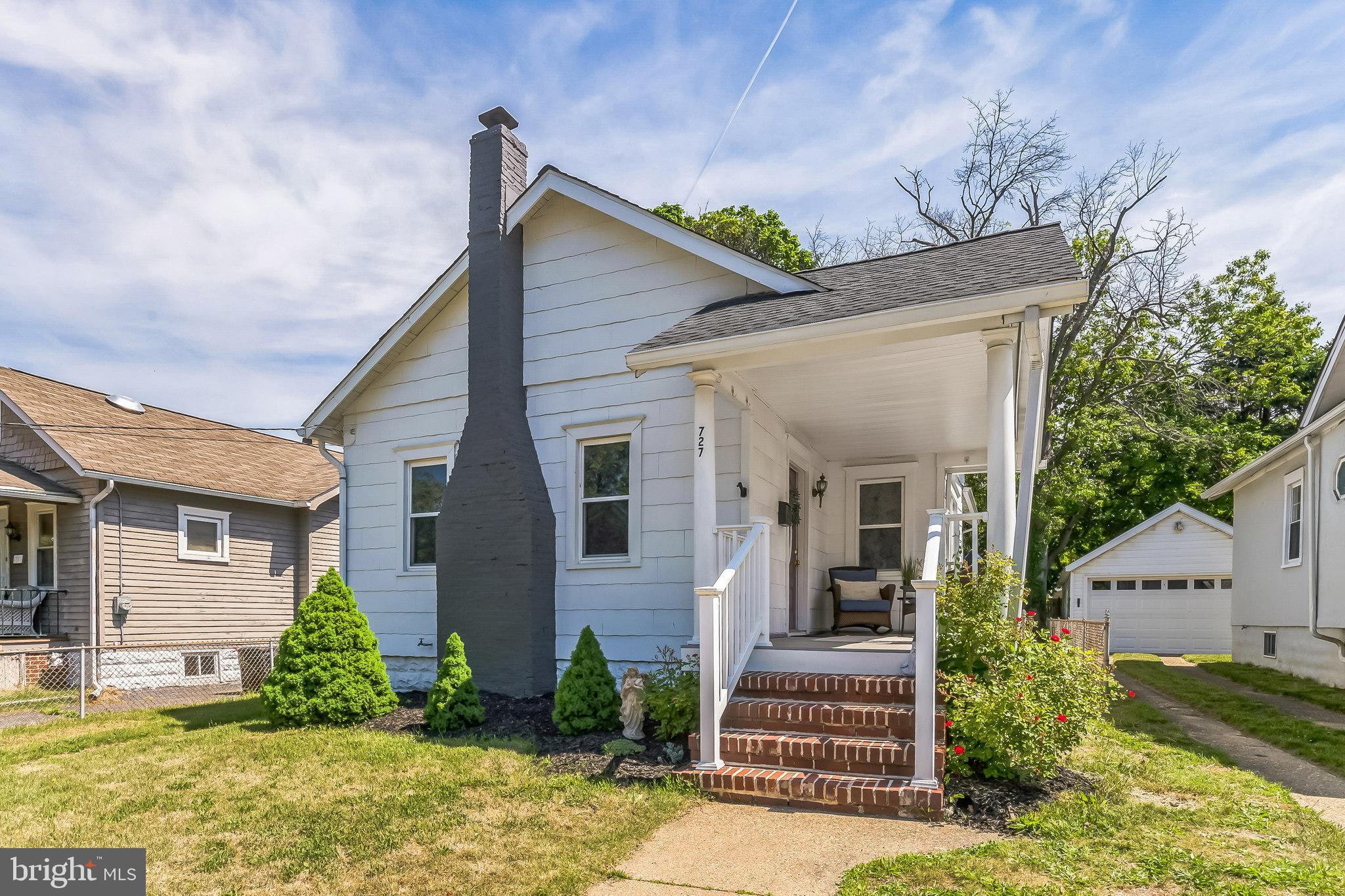 727 WILLITTS AVENUE