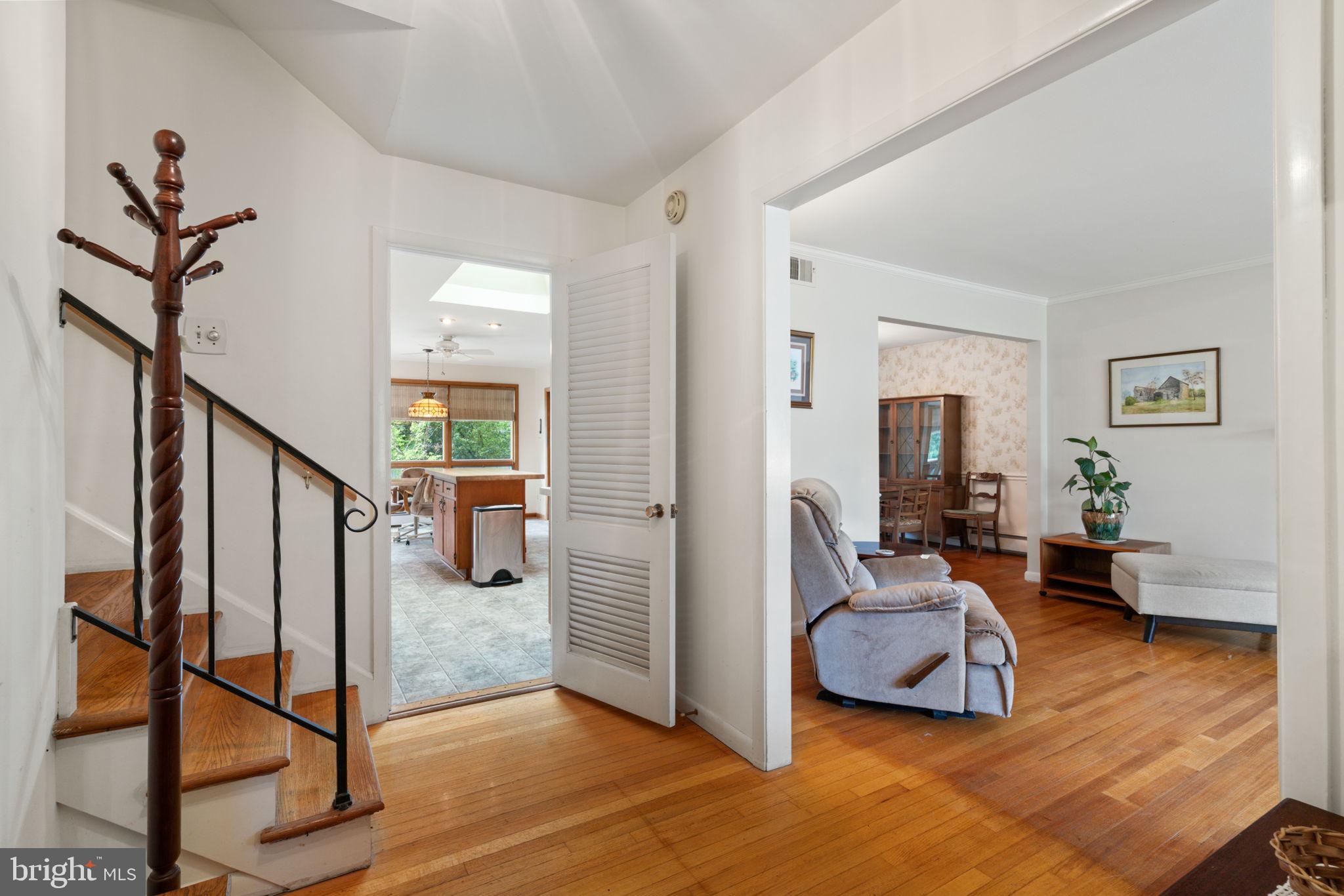 8908 VERNON VIEW DRIVE