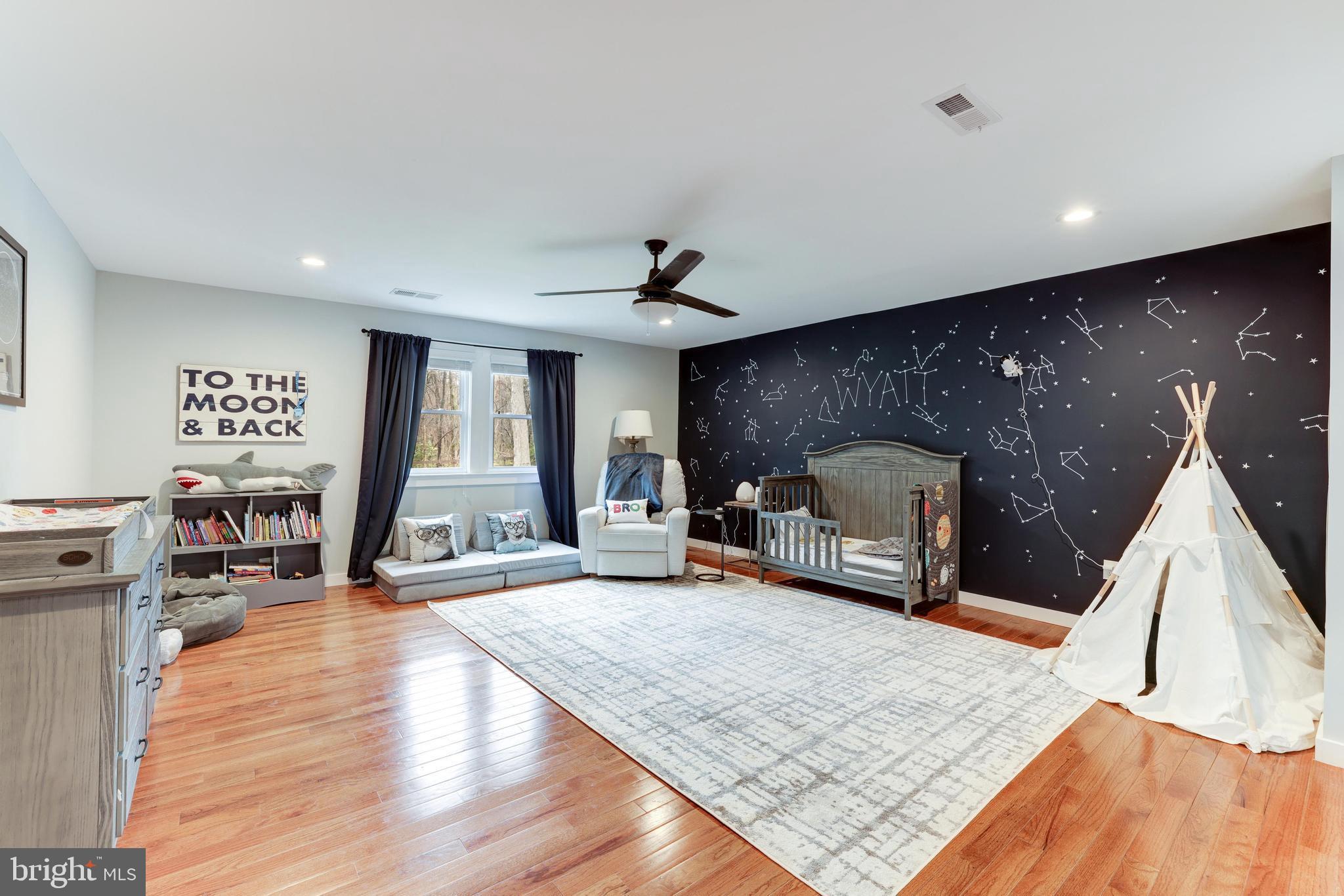 ANGELICA WOODS - Residential