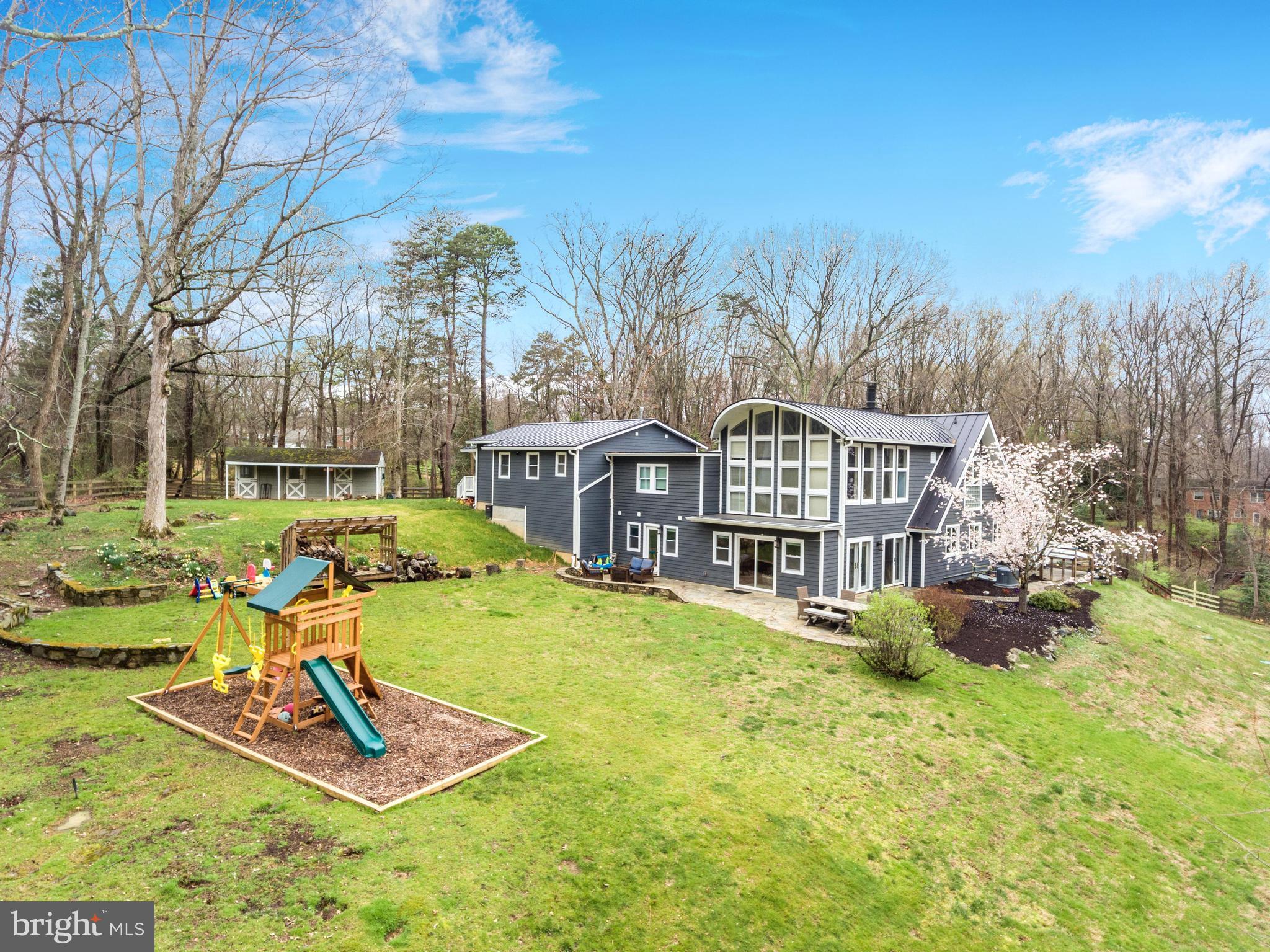 ANGELICA WOODS - Residential