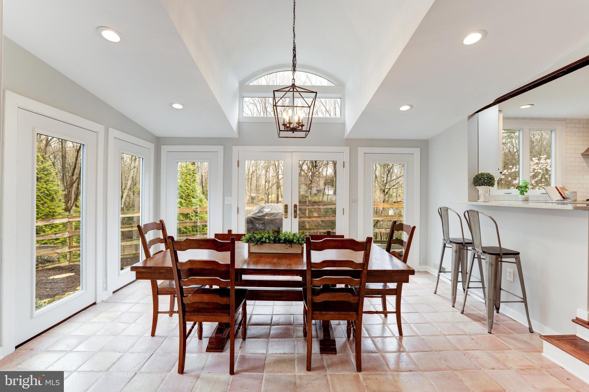 ANGELICA WOODS - Residential