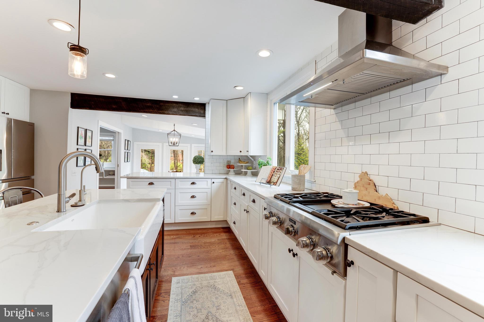 ANGELICA WOODS - Residential