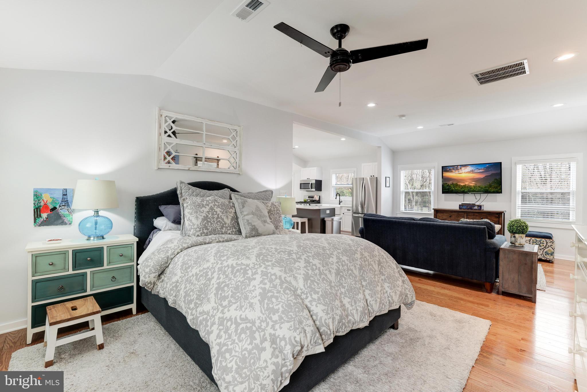 ANGELICA WOODS - Residential