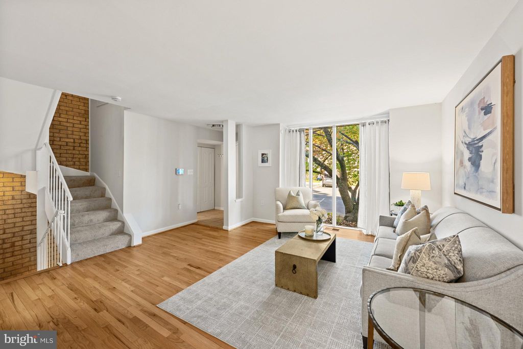 Photo of 8044 Inverness Ridge Road, POTOMAC, MD 20854 (MLS # MDMC2194824)