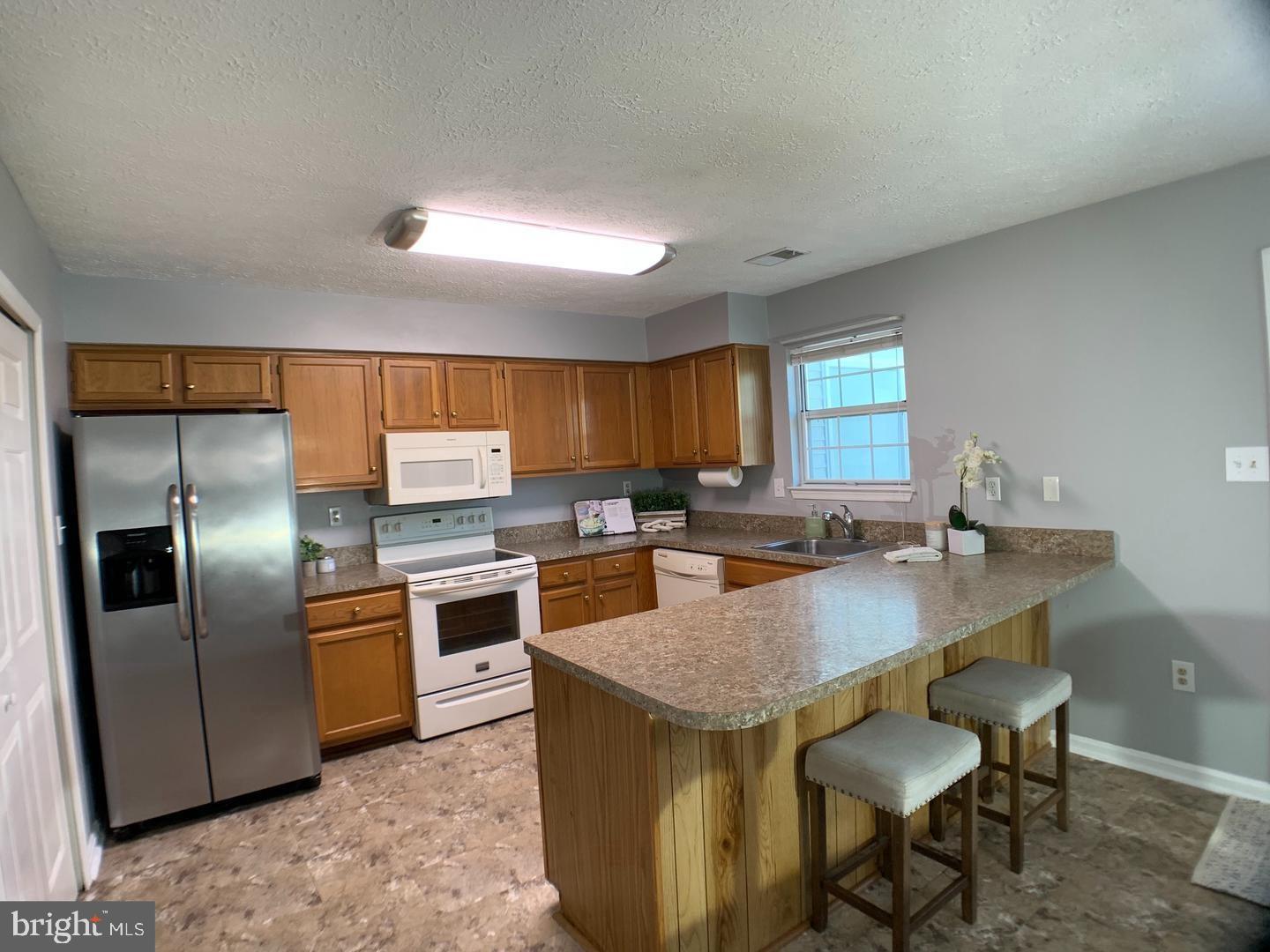 6101 RED SQUIRREL PLACE