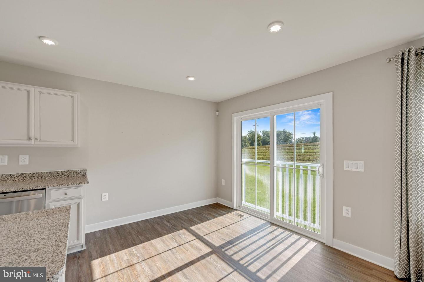 ARCADIA NORTH - Residential