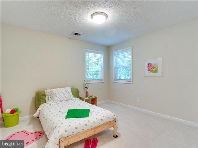 MONTCLAIR - Residential