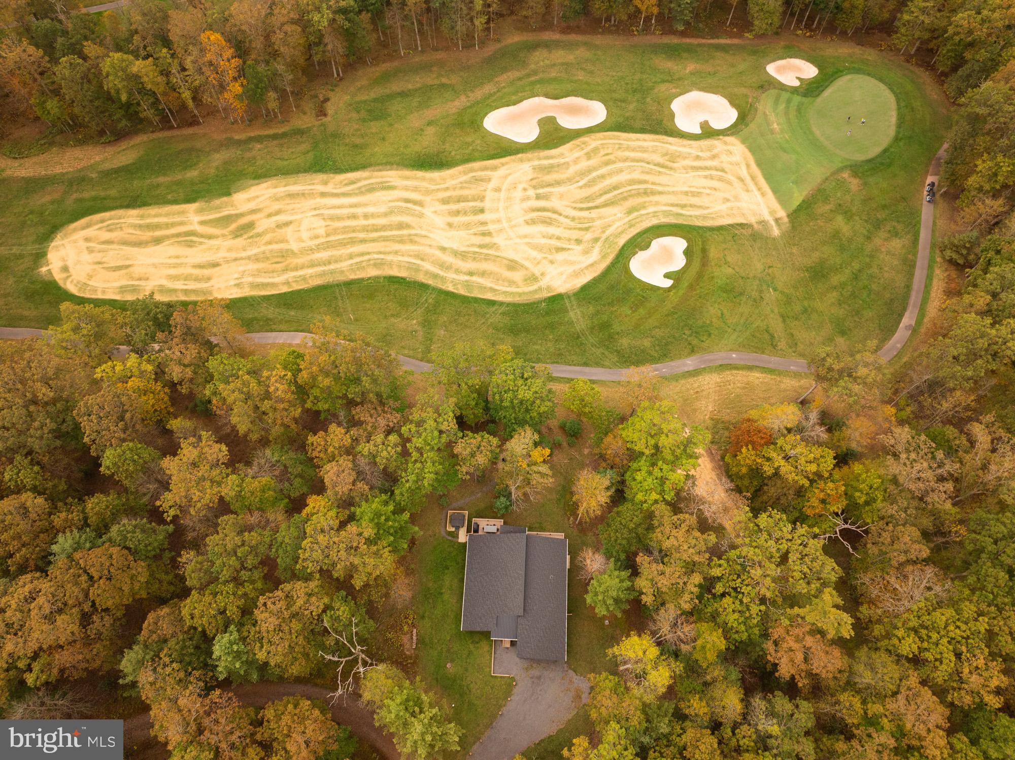 COUNTRY CLUB ACRES - Residential