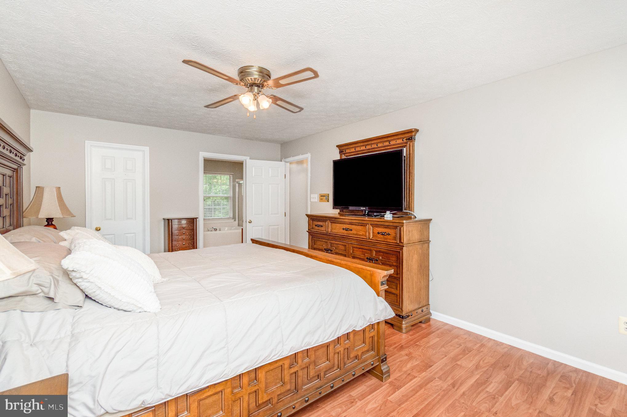 ASHFORD - Residential