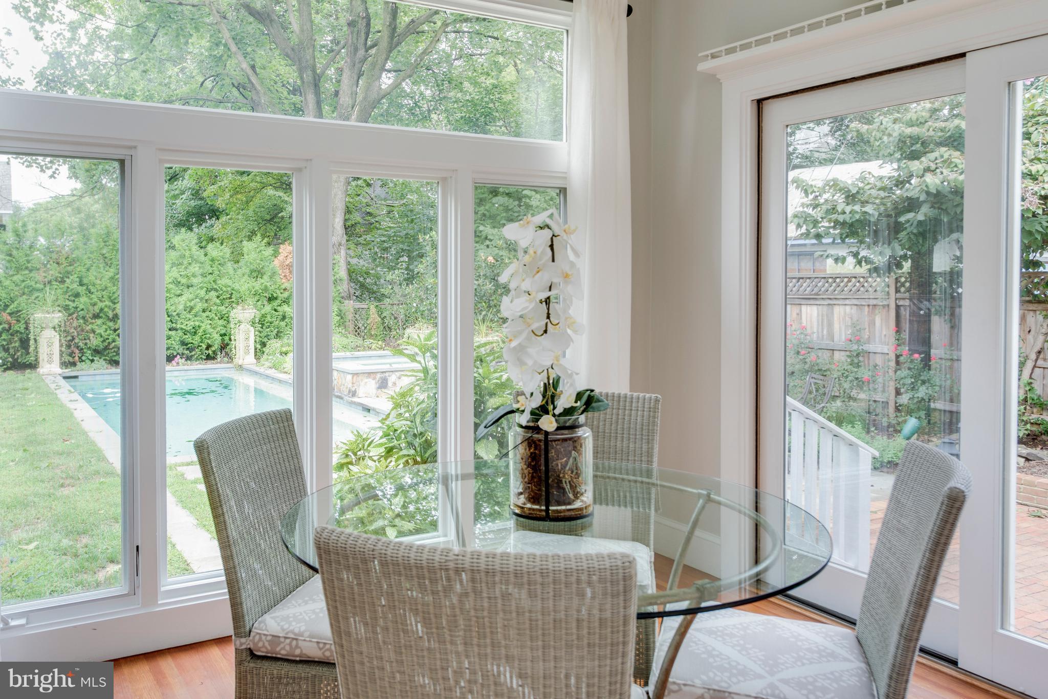 MURRAY HILL - Residential