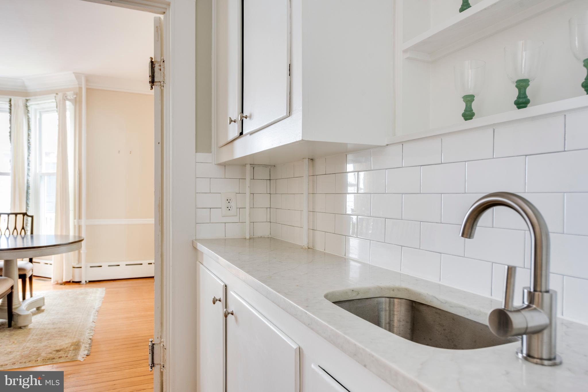 MURRAY HILL - Residential