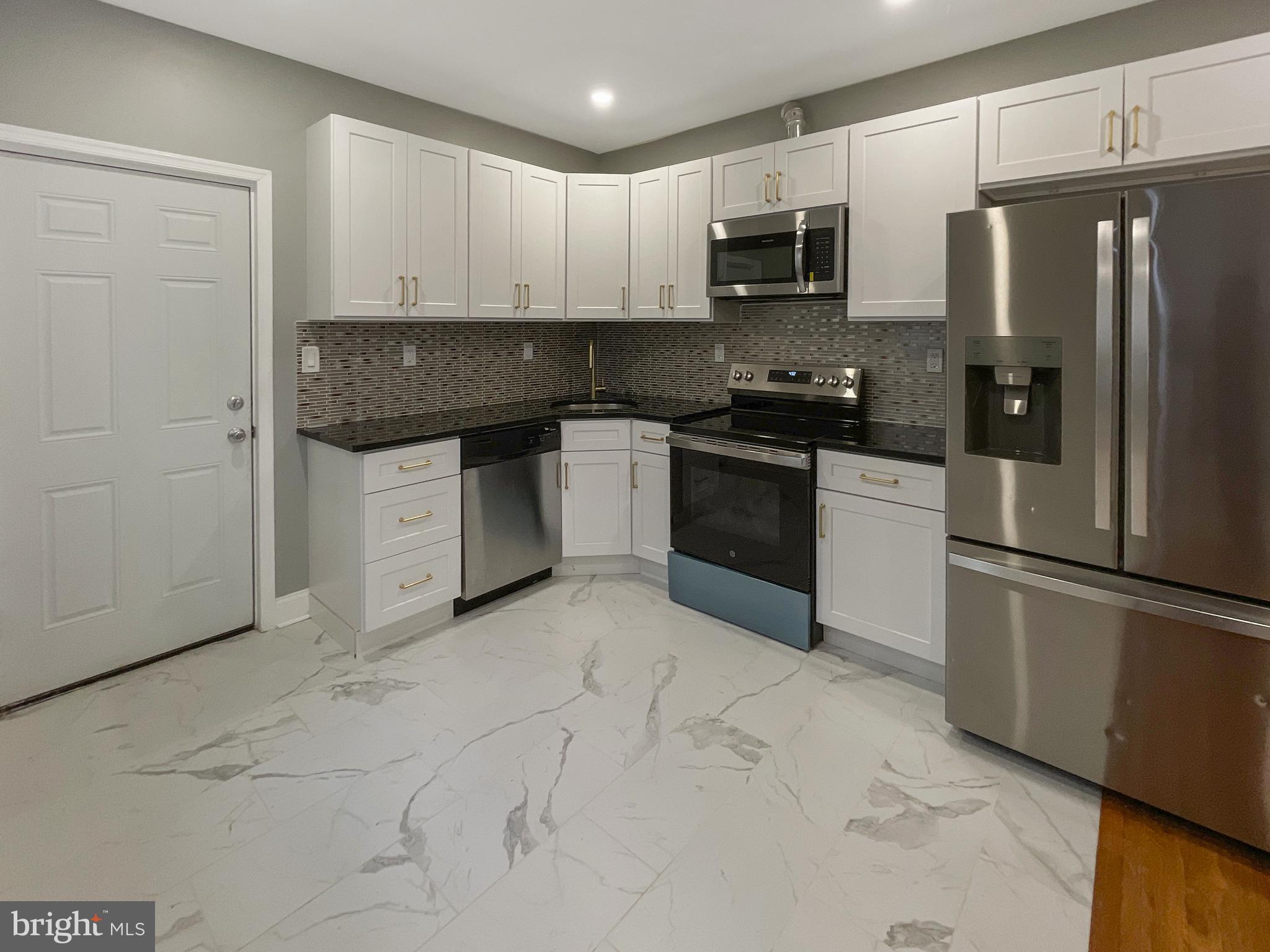 5419 DELANCEY STREET