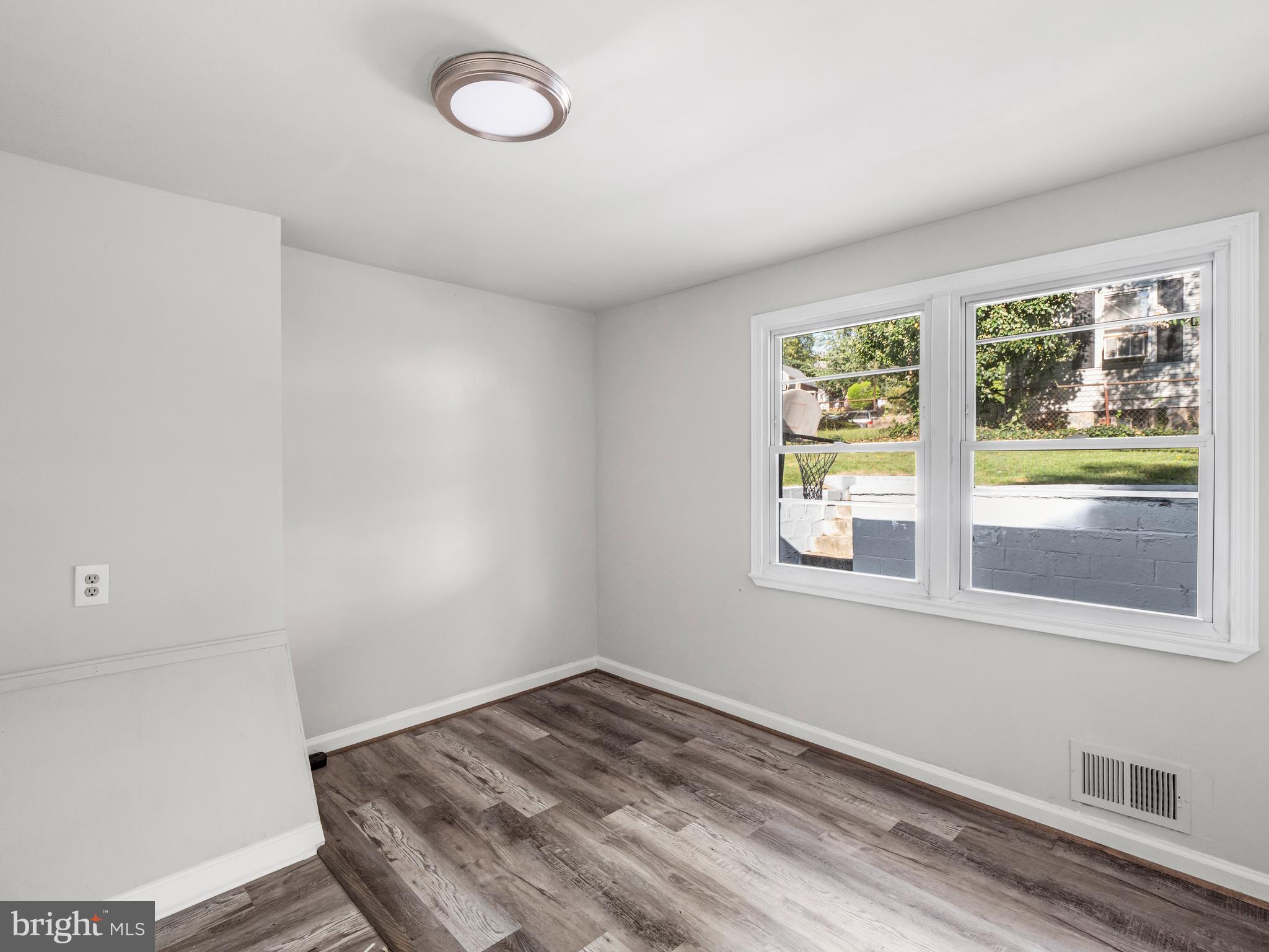 WASHINGTON SUBURBAN HOME - Residential