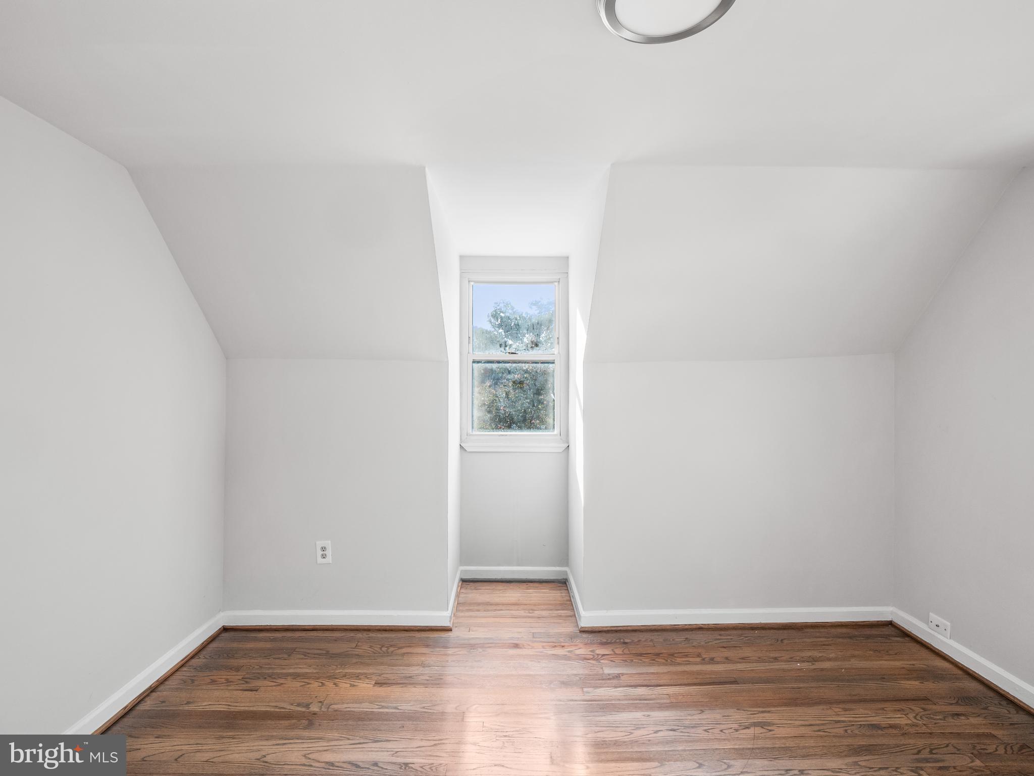 WASHINGTON SUBURBAN HOME - Residential