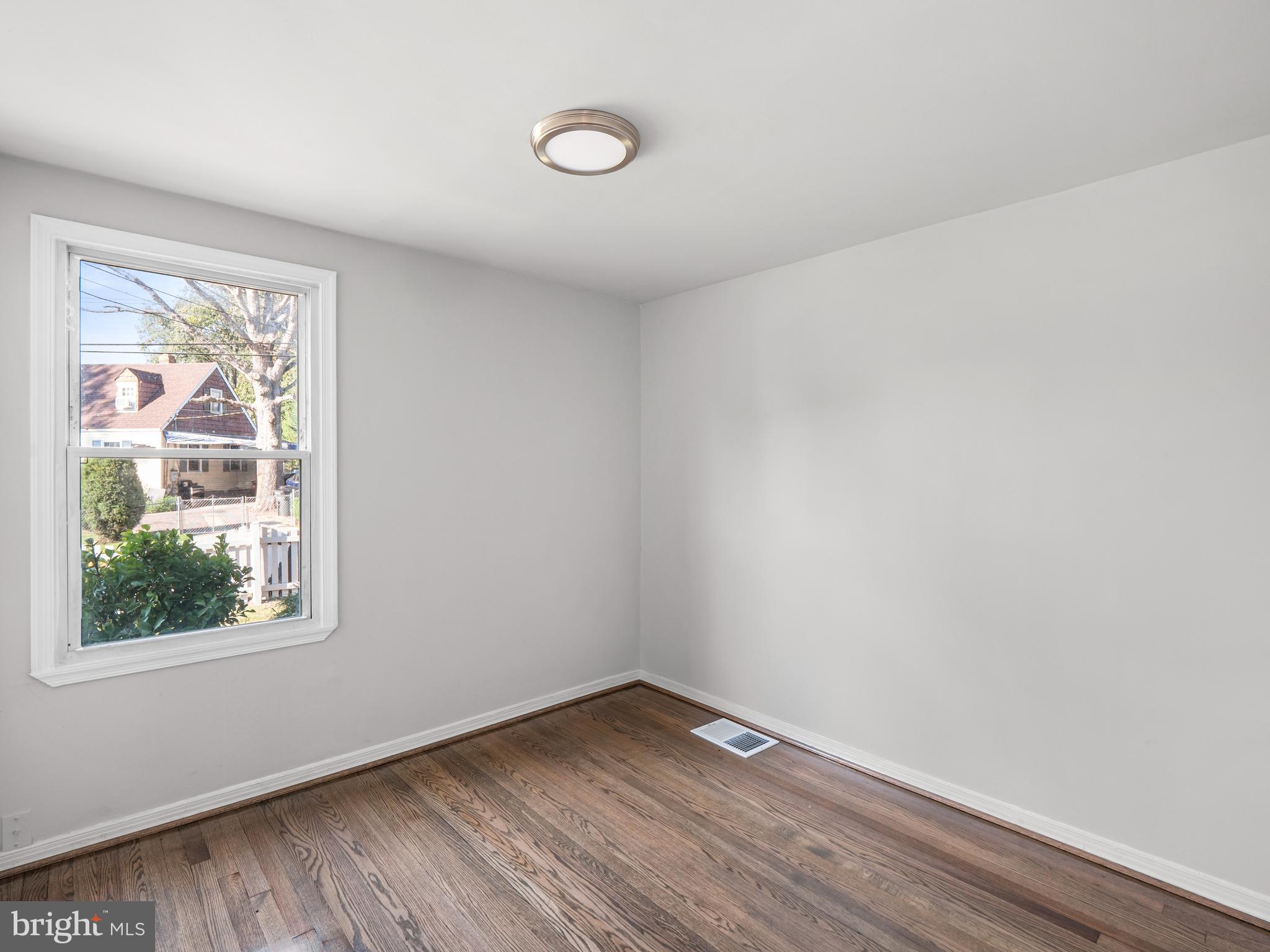 WASHINGTON SUBURBAN HOME - Residential