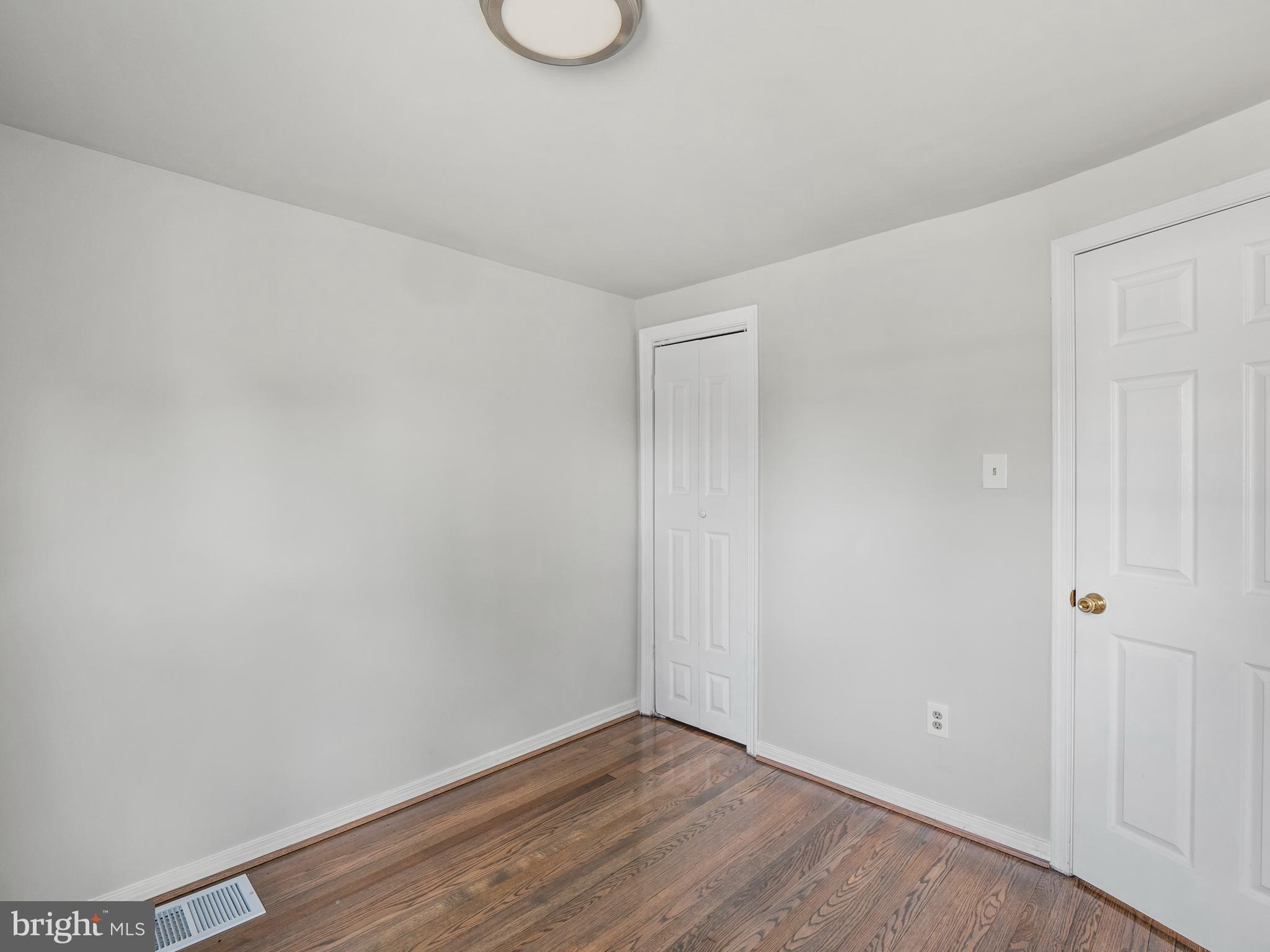 WASHINGTON SUBURBAN HOME - Residential