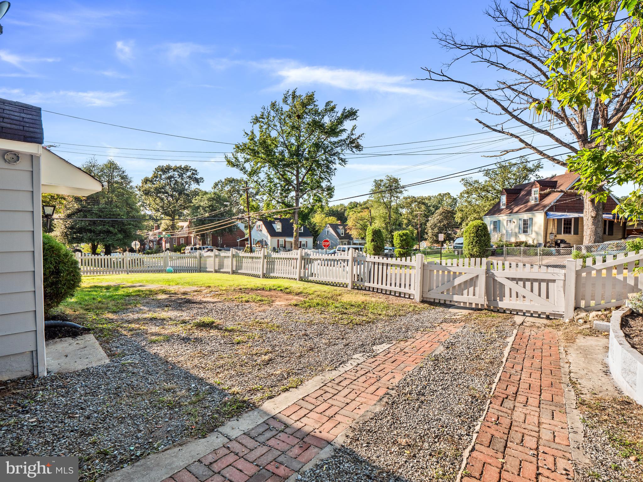 WASHINGTON SUBURBAN HOME - Residential