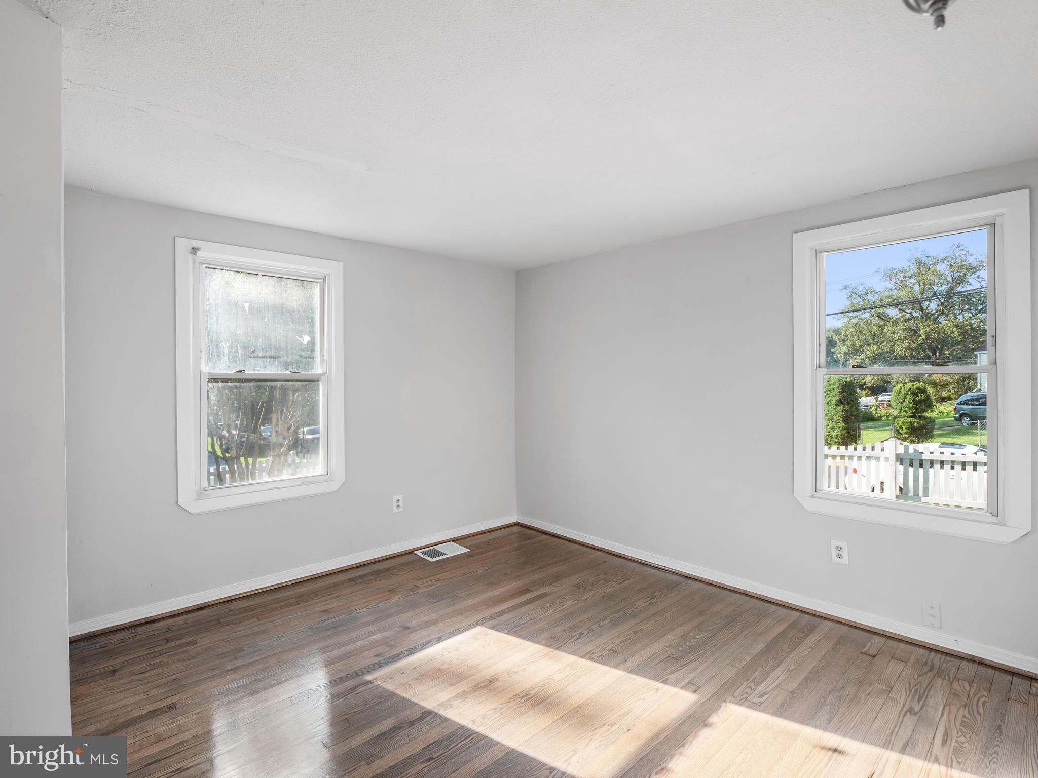 WASHINGTON SUBURBAN HOME - Residential